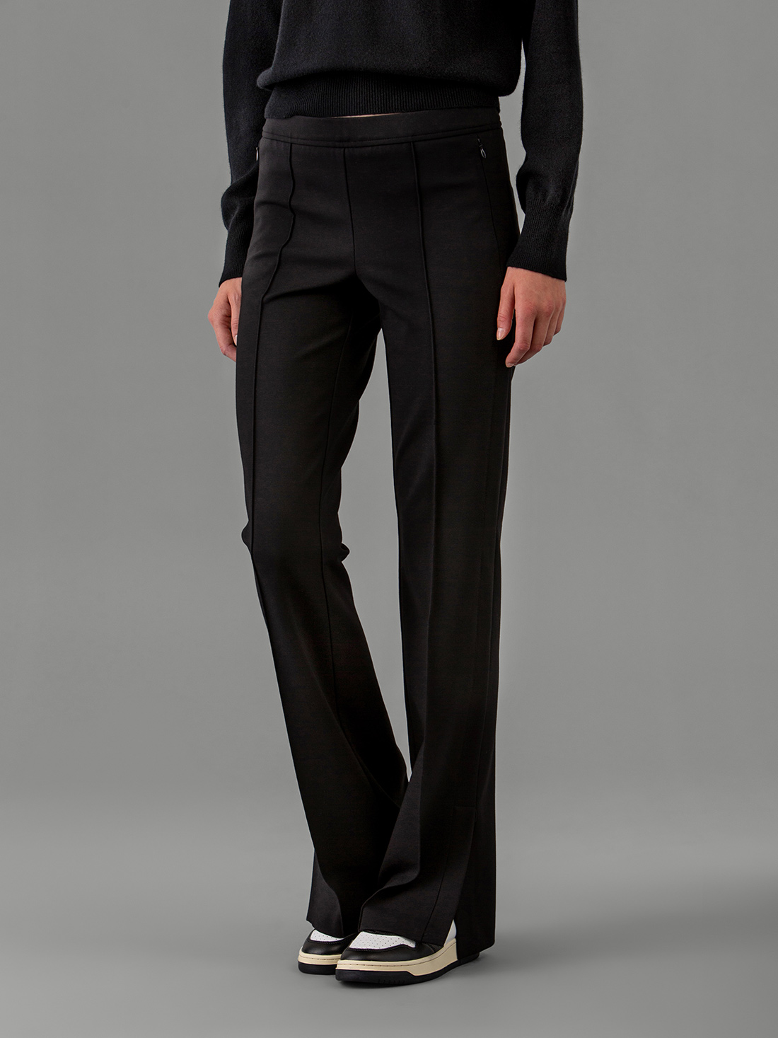 Detailansicht von Bootcut Hose von CAMBIO