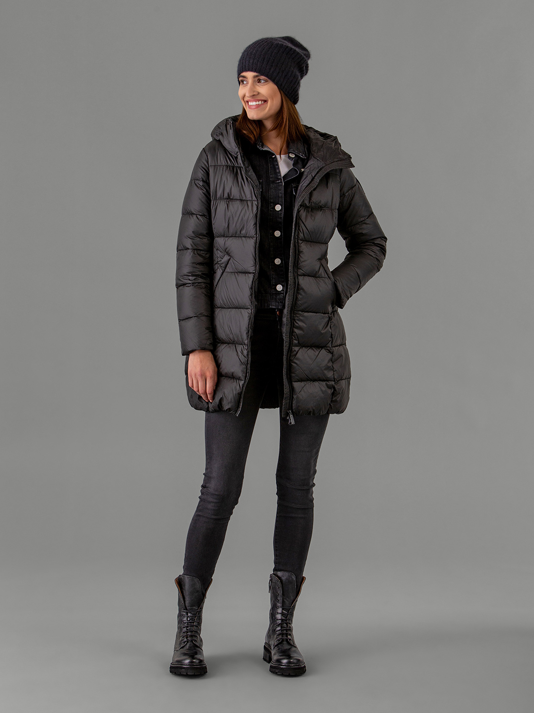 Detailansicht von Daunenjacke von BOMBOOGIE