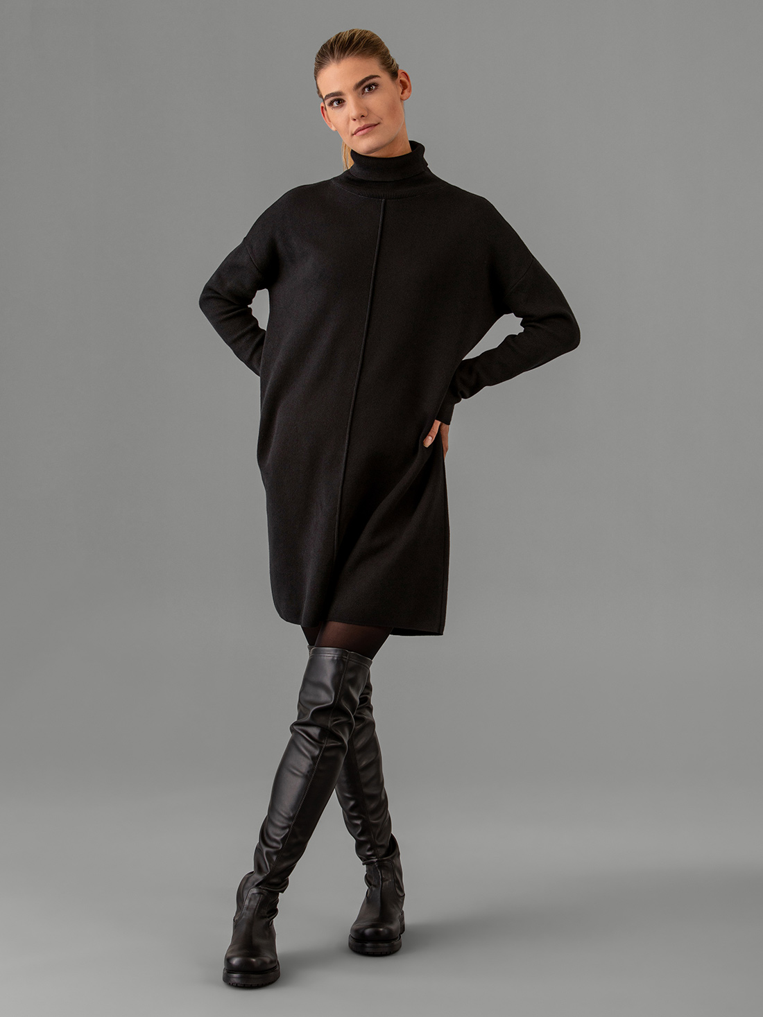 Detailansicht von Kurzes Strickkleid aus Baumwolle von ARMEDANGELS