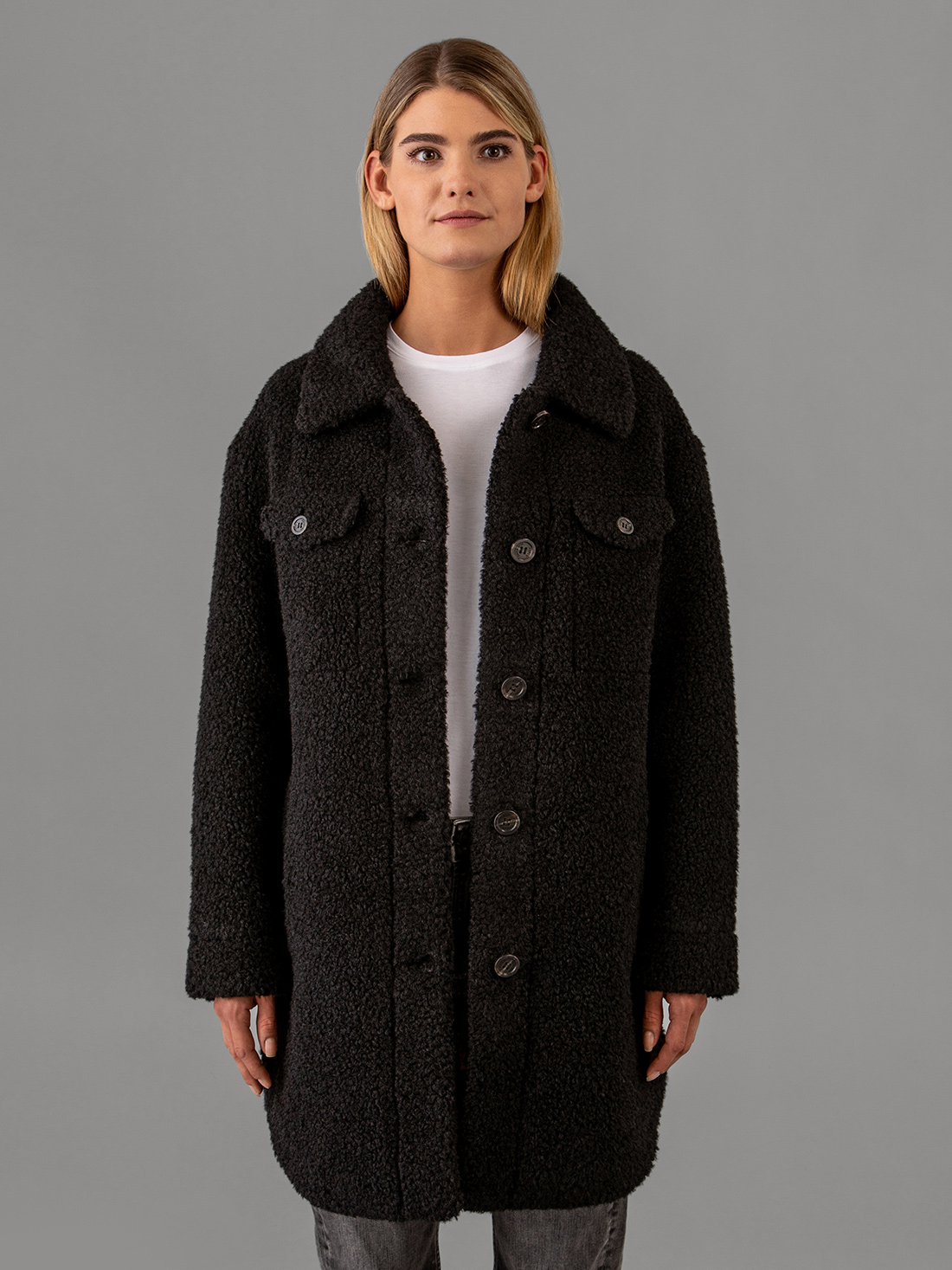 Detailansicht von Teddy-Mantel von OAKWOOD