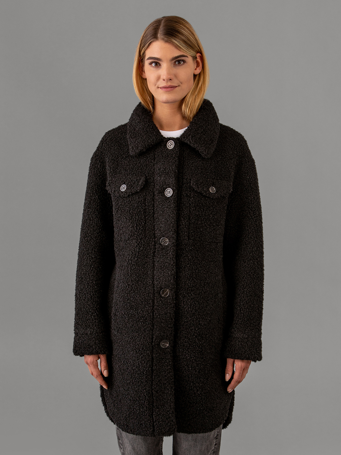 Detailansicht von Teddy-Mantel von OAKWOOD
