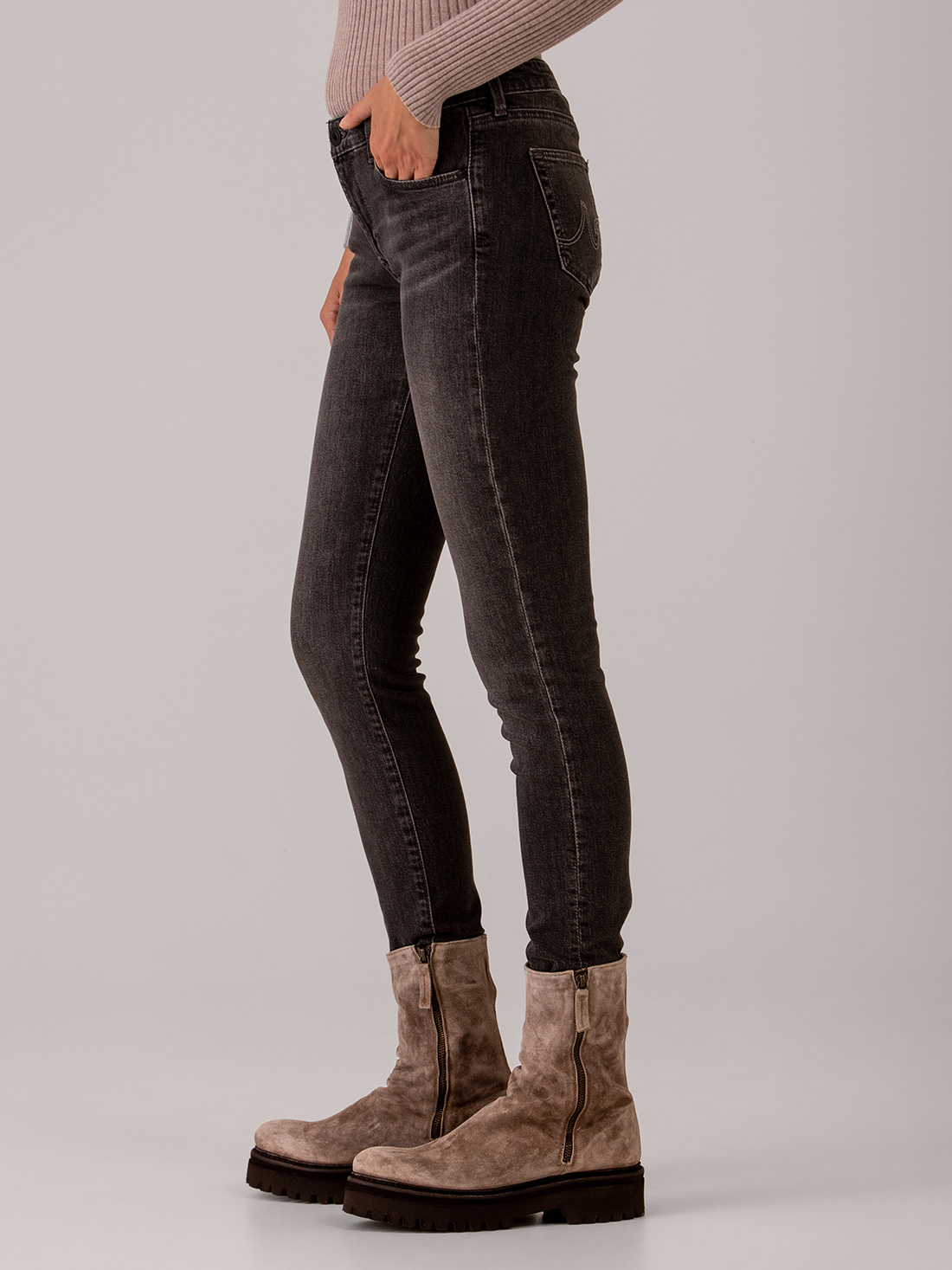 Detailansicht von Skinny Jeans von ADRIANO GOLDSCHMIED