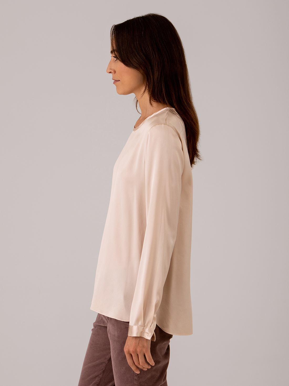 Detailansicht von Seidenbluse von ANTONELLI