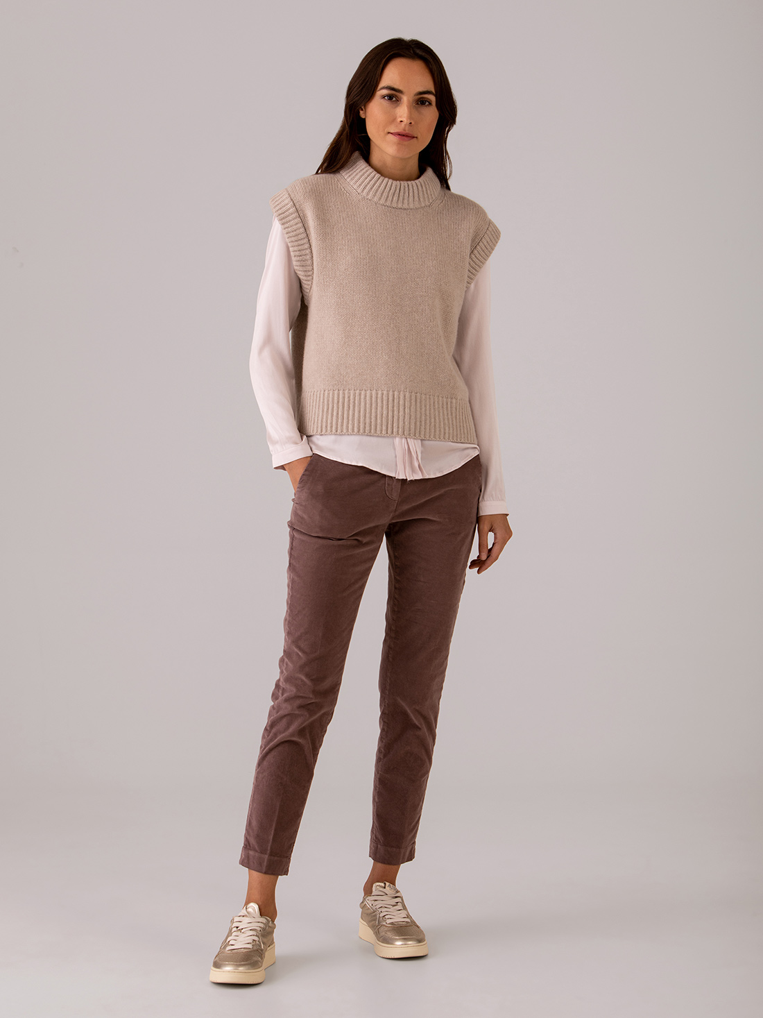 Detailansicht von Chinohose aus Samt von MASON’S