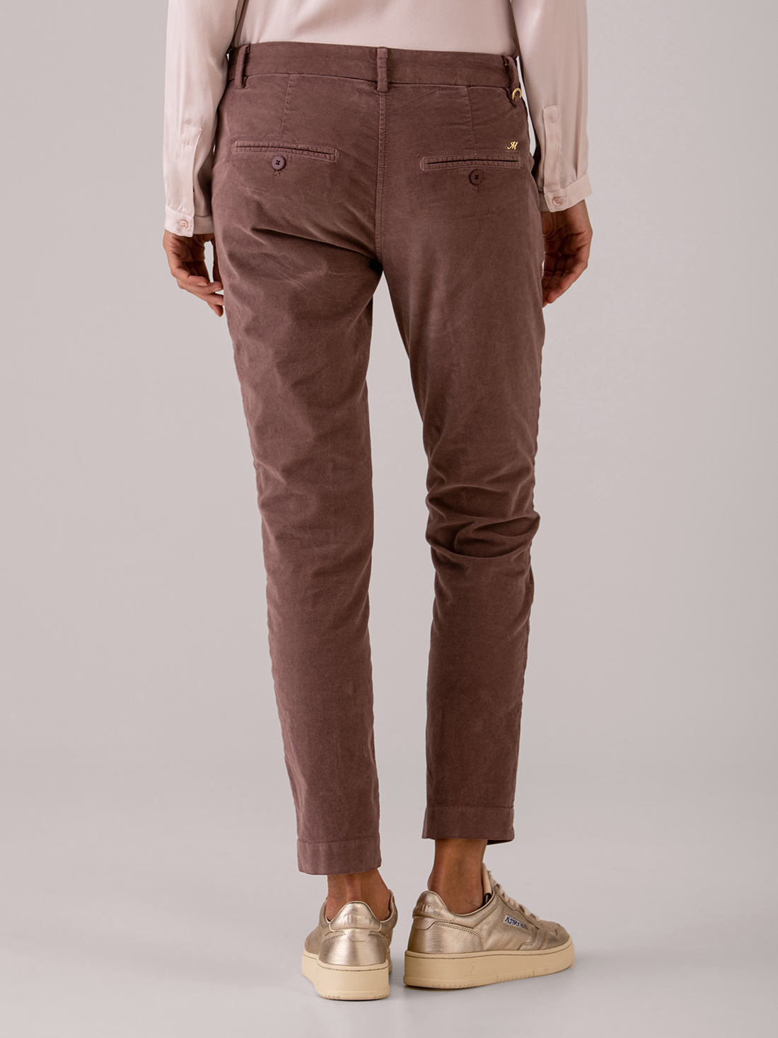 Detailansicht von Chinohose aus Samt von MASON’S