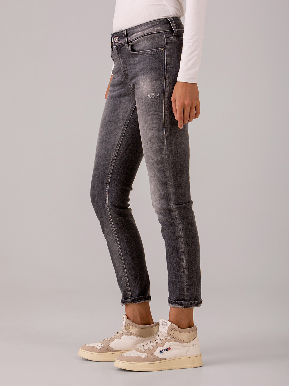 Detailansicht von Slim Fit Jeans von DONDUP