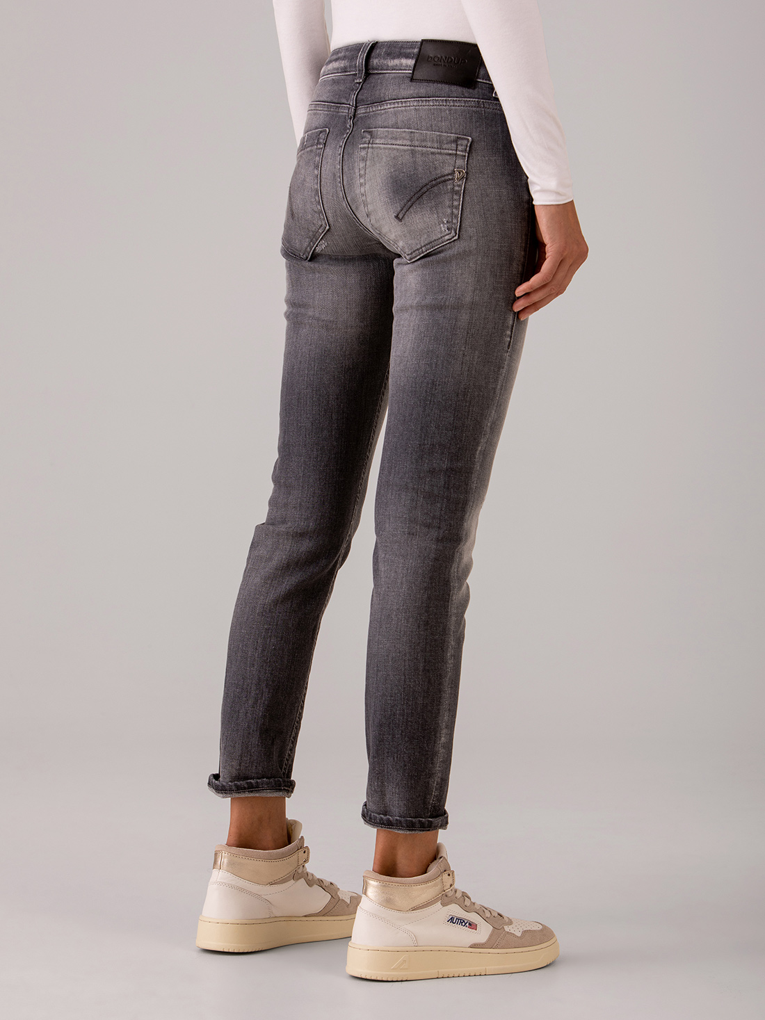 Detailansicht von Slim Fit Jeans von DONDUP