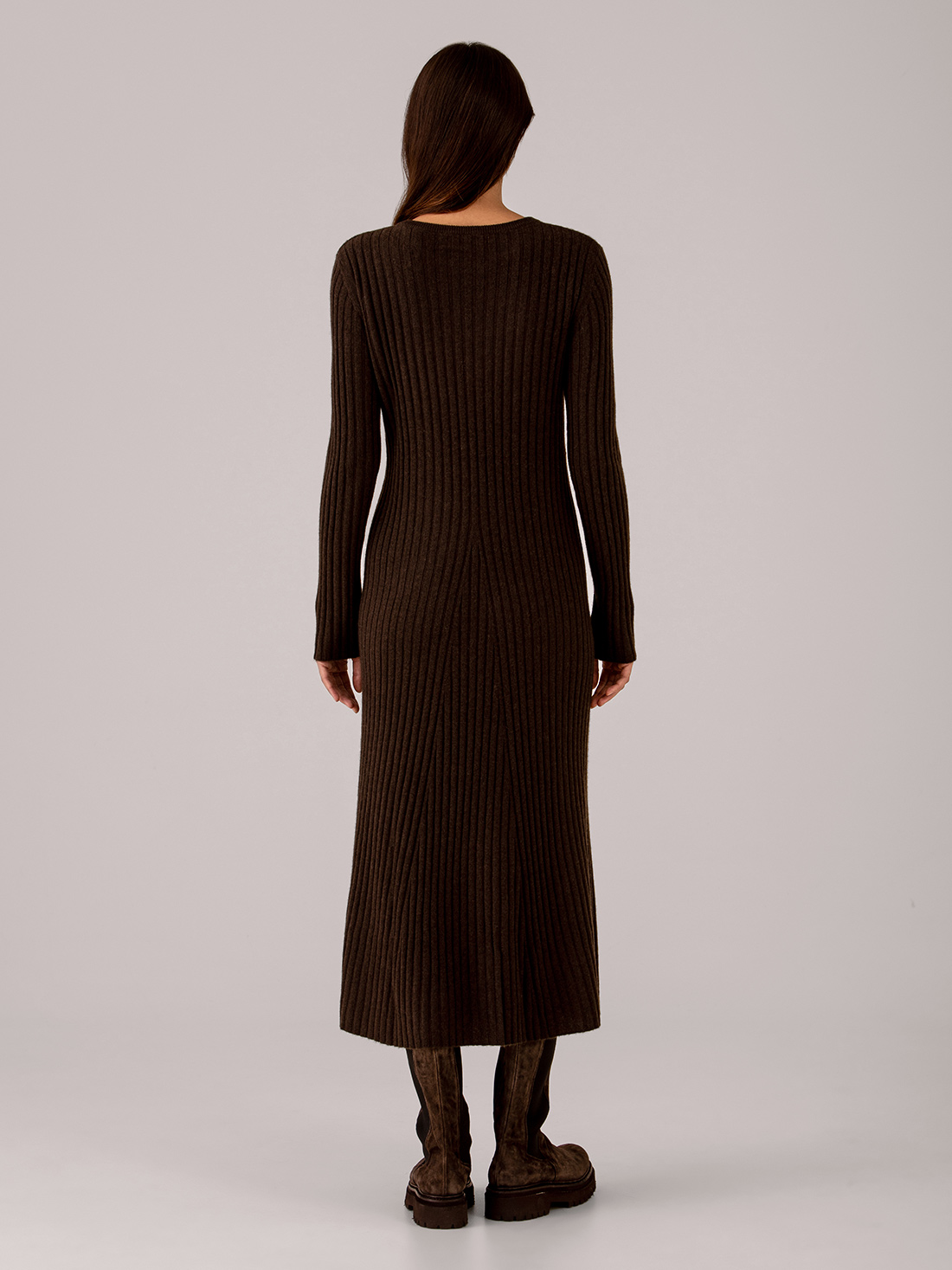 Detailansicht von Maxi-Strickkleid aus Cashmere von LISA YANG