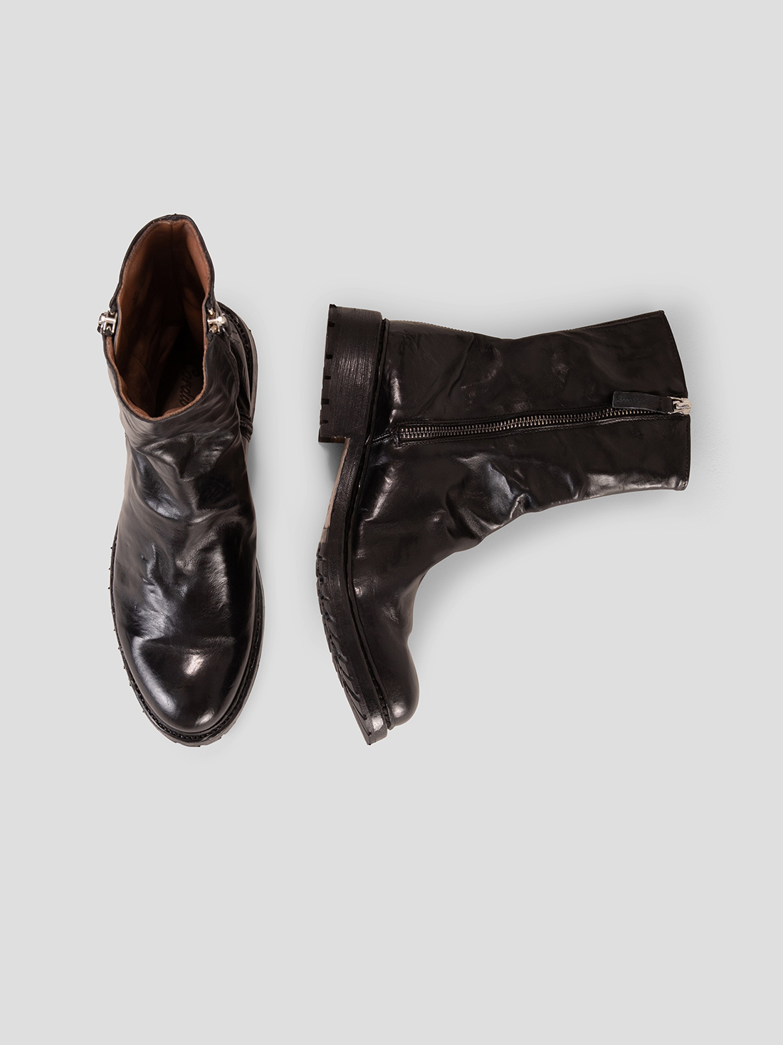 Detailansicht von Lederstiefelette von CORDWAINER