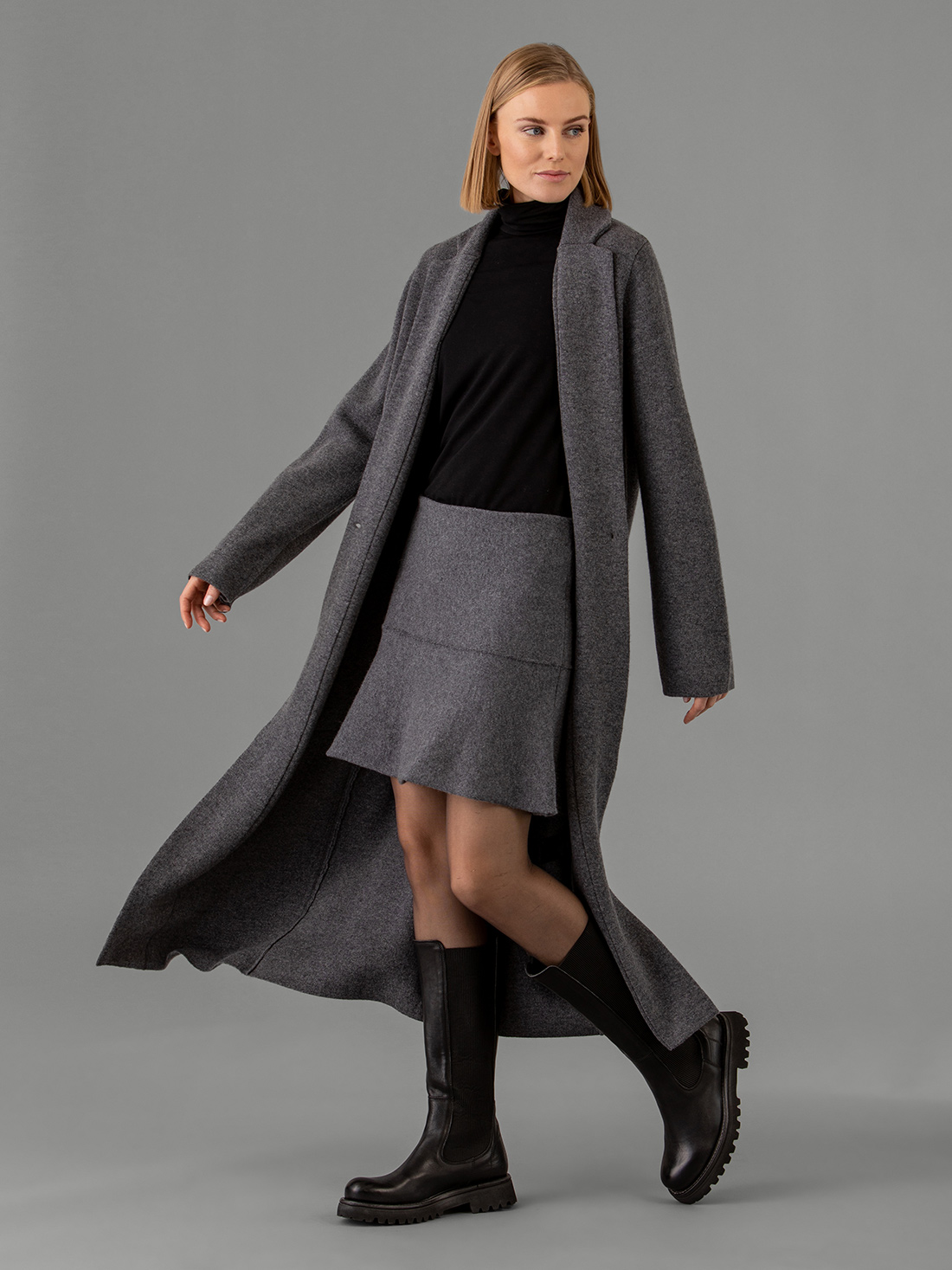 Detailansicht von Mantel aus Cashmere von LISA YANG