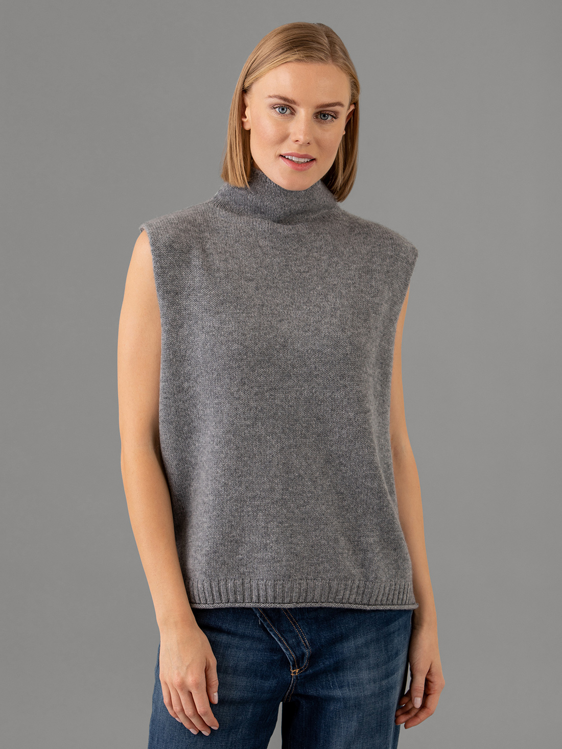 Detailansicht von Pullunder aus Cashmere von LISA YANG