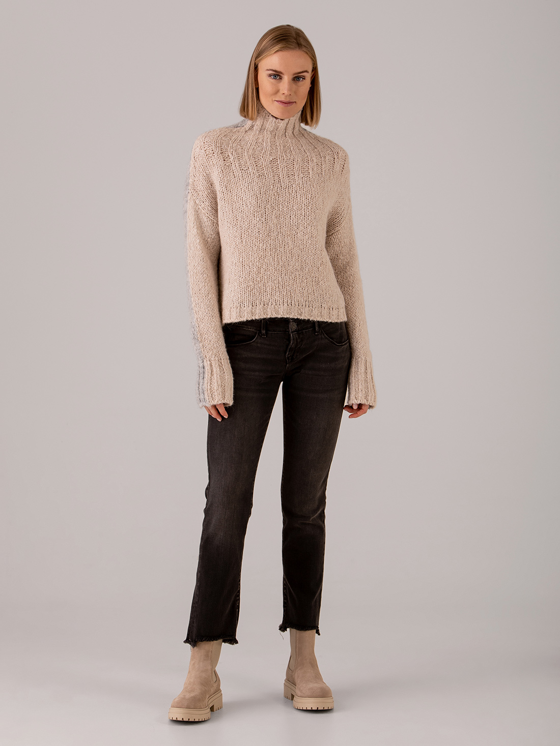 Detailansicht von Pullover von BELLAMY