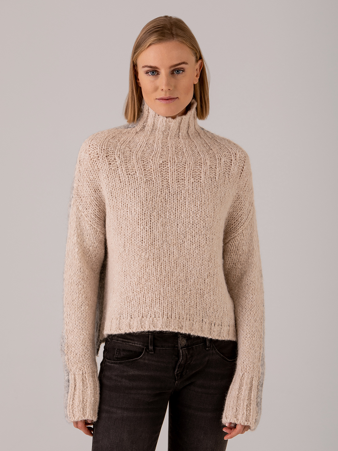 Detailansicht von Pullover von BELLAMY