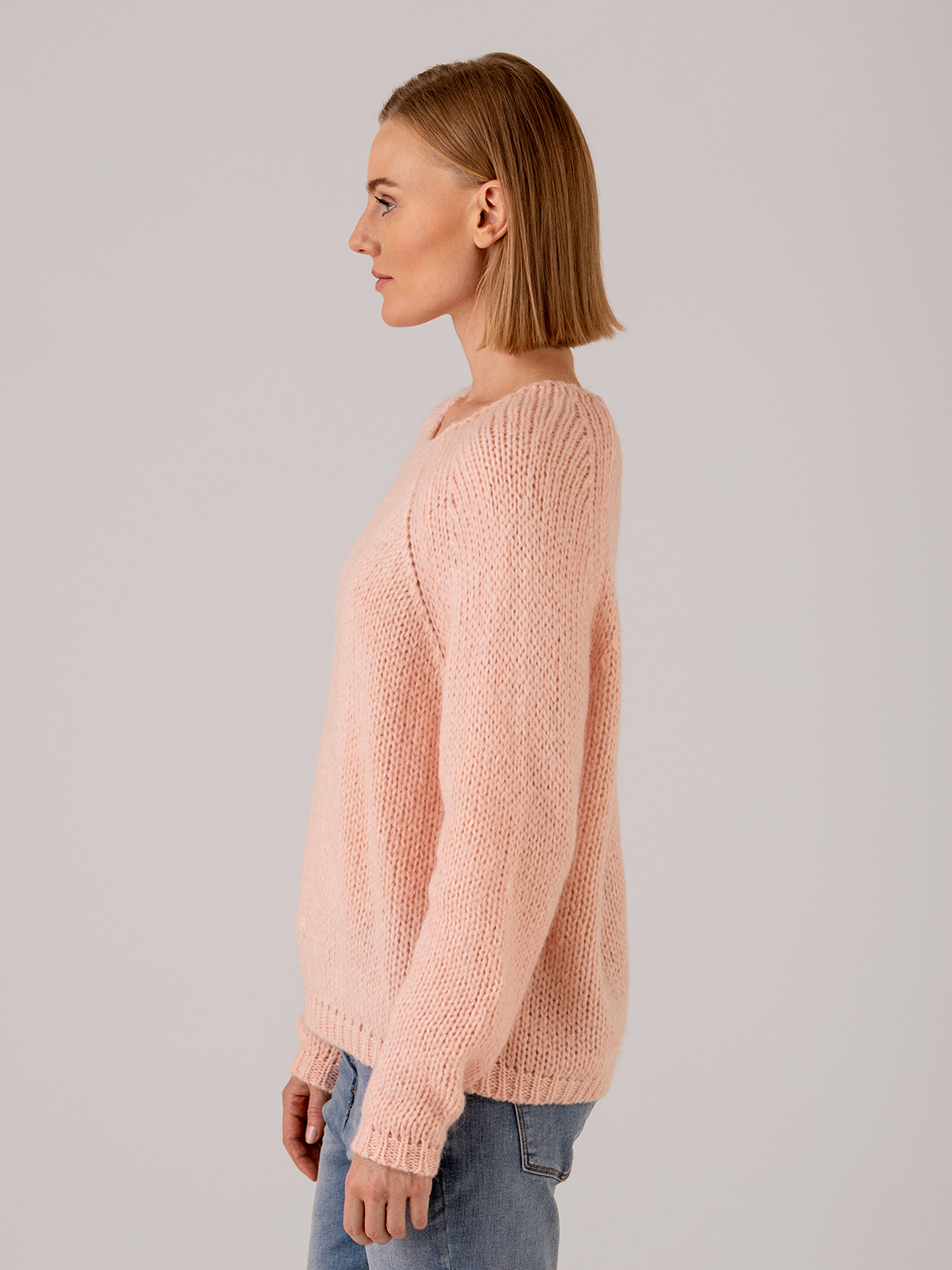 Detailansicht von Pullover von SIBIN LINNEBJERG