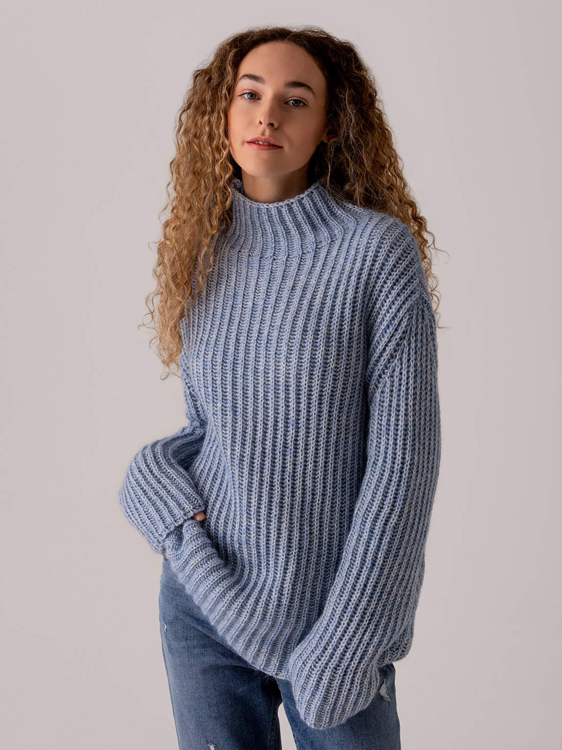 Detailansicht von Turtleneck Pullover aus Baumwolle von DRYKORN