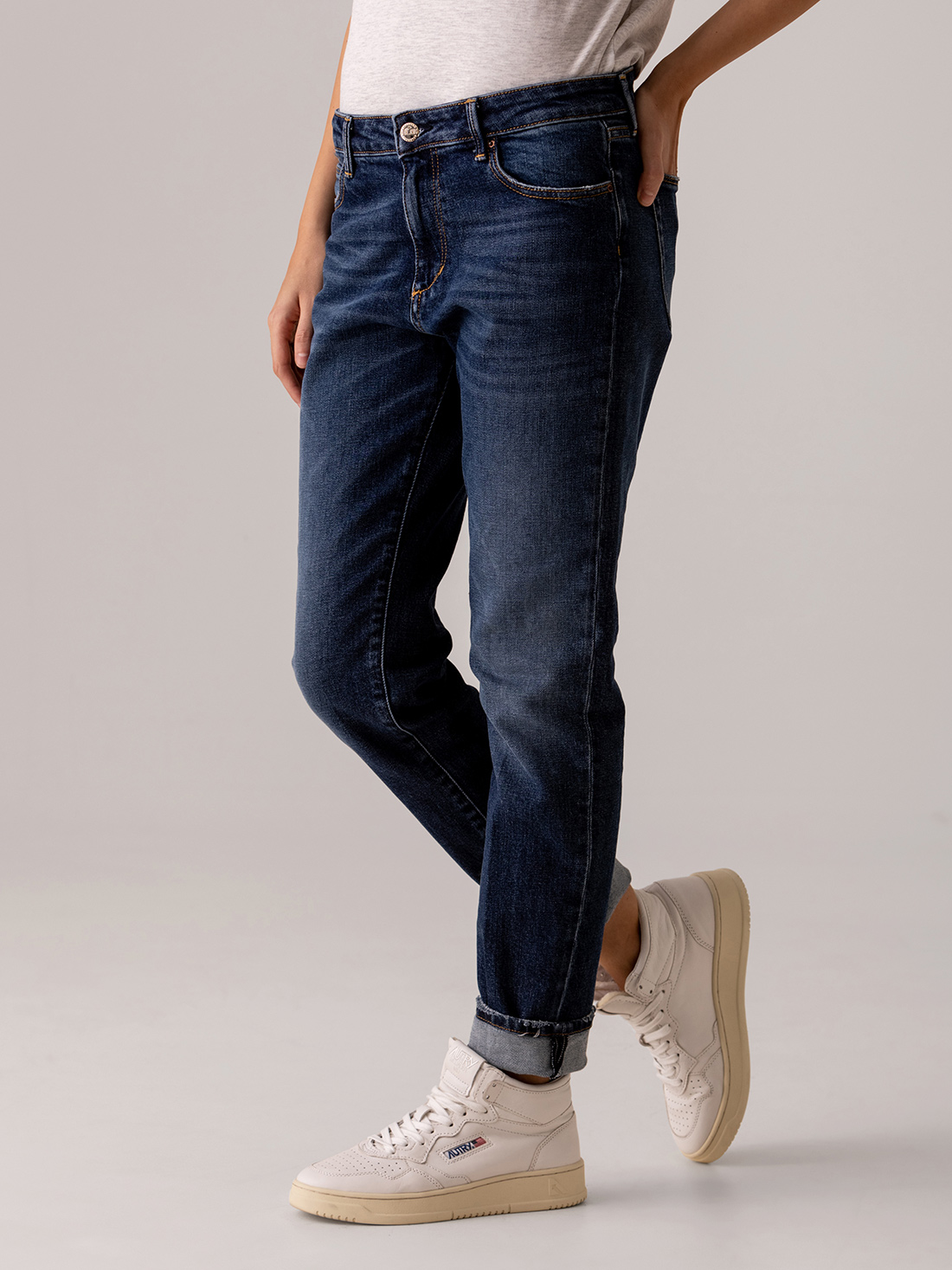 Detailansicht von Regular Fit Jeans von THE NIM