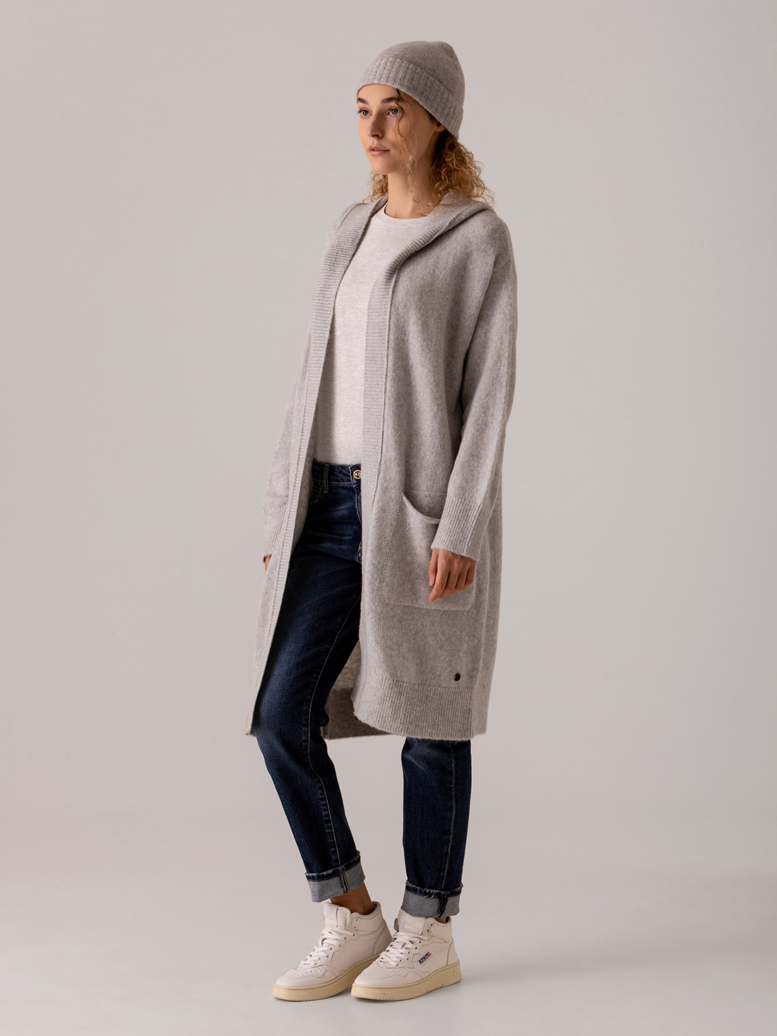 Detailansicht von Langer Cardigan von BETTER RICH