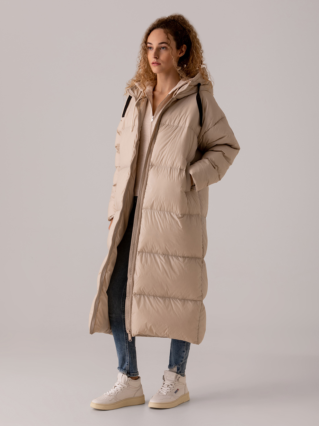 Detailansicht von Langer Daunenmantel von BOMBOOGIE