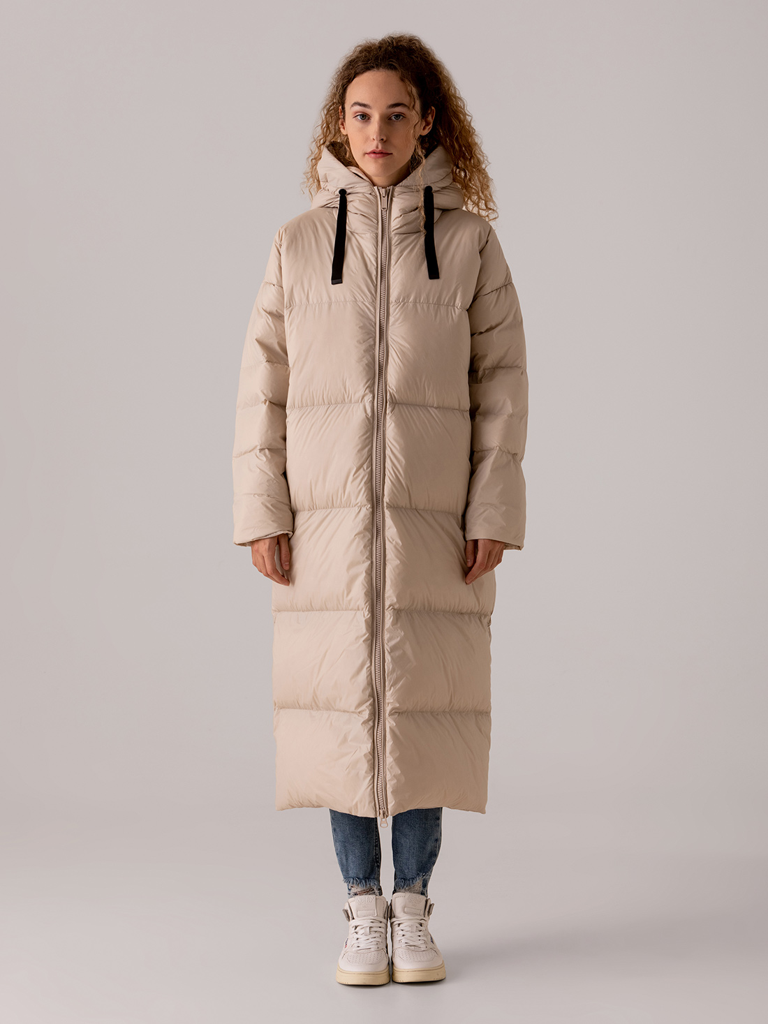 Detailansicht von Langer Daunenmantel von BOMBOOGIE