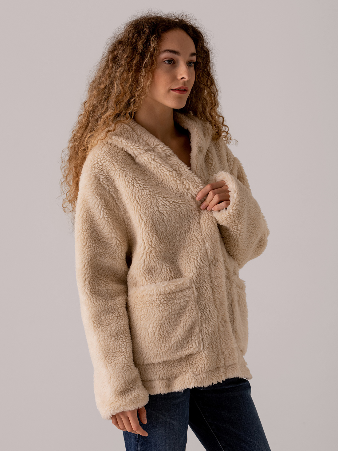 Detailansicht von Teddy-Jacke von BETTER RICH