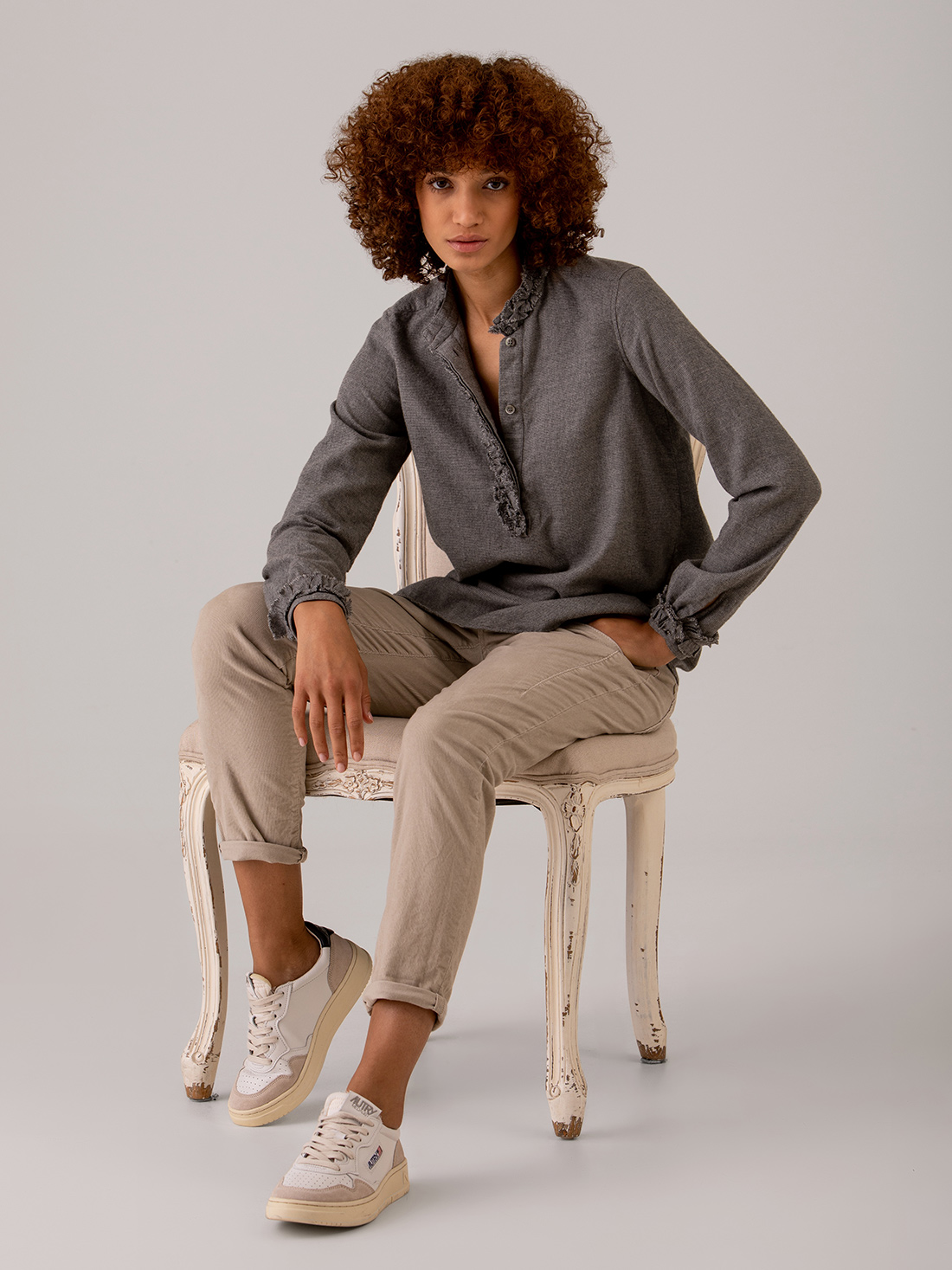 Detailansicht von Baumwollbluse von AGLINI