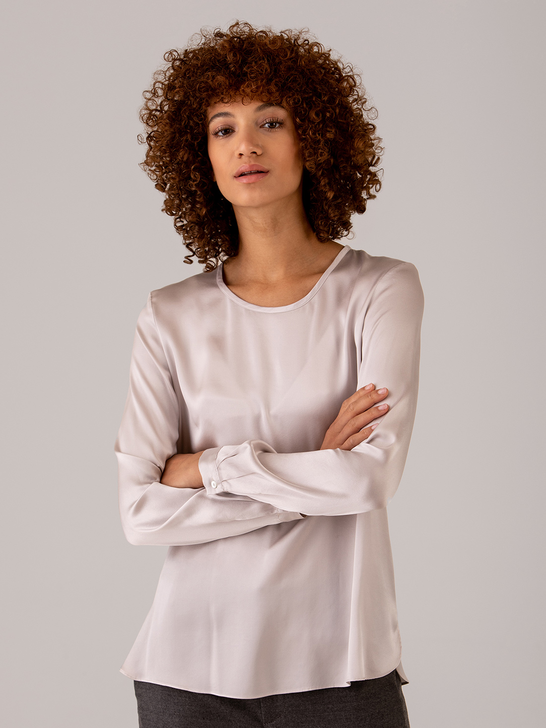 Detailansicht von Seidenbluse von ANTONELLI