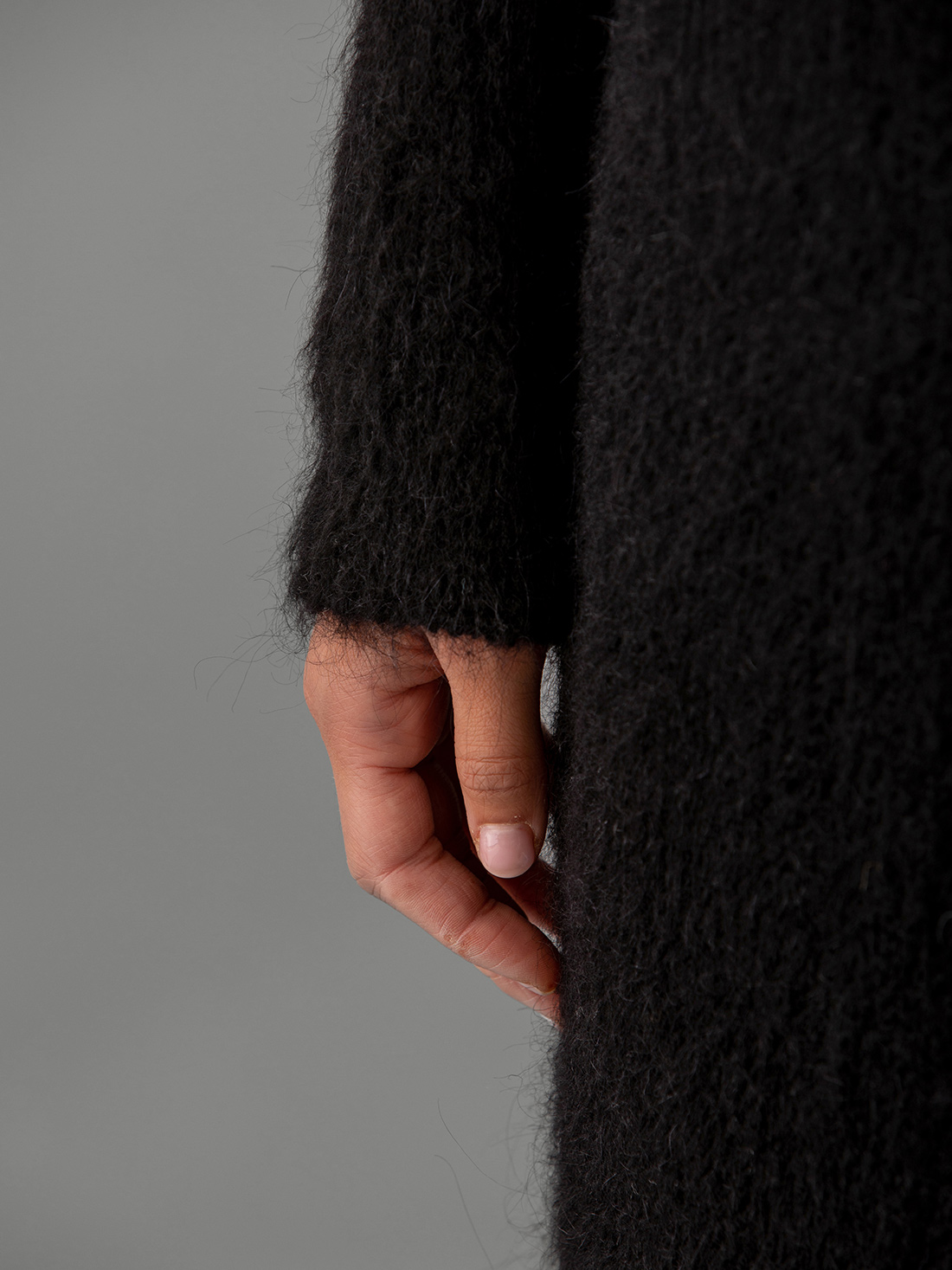 Detailansicht von Lange Strickjacke von BELLAMY