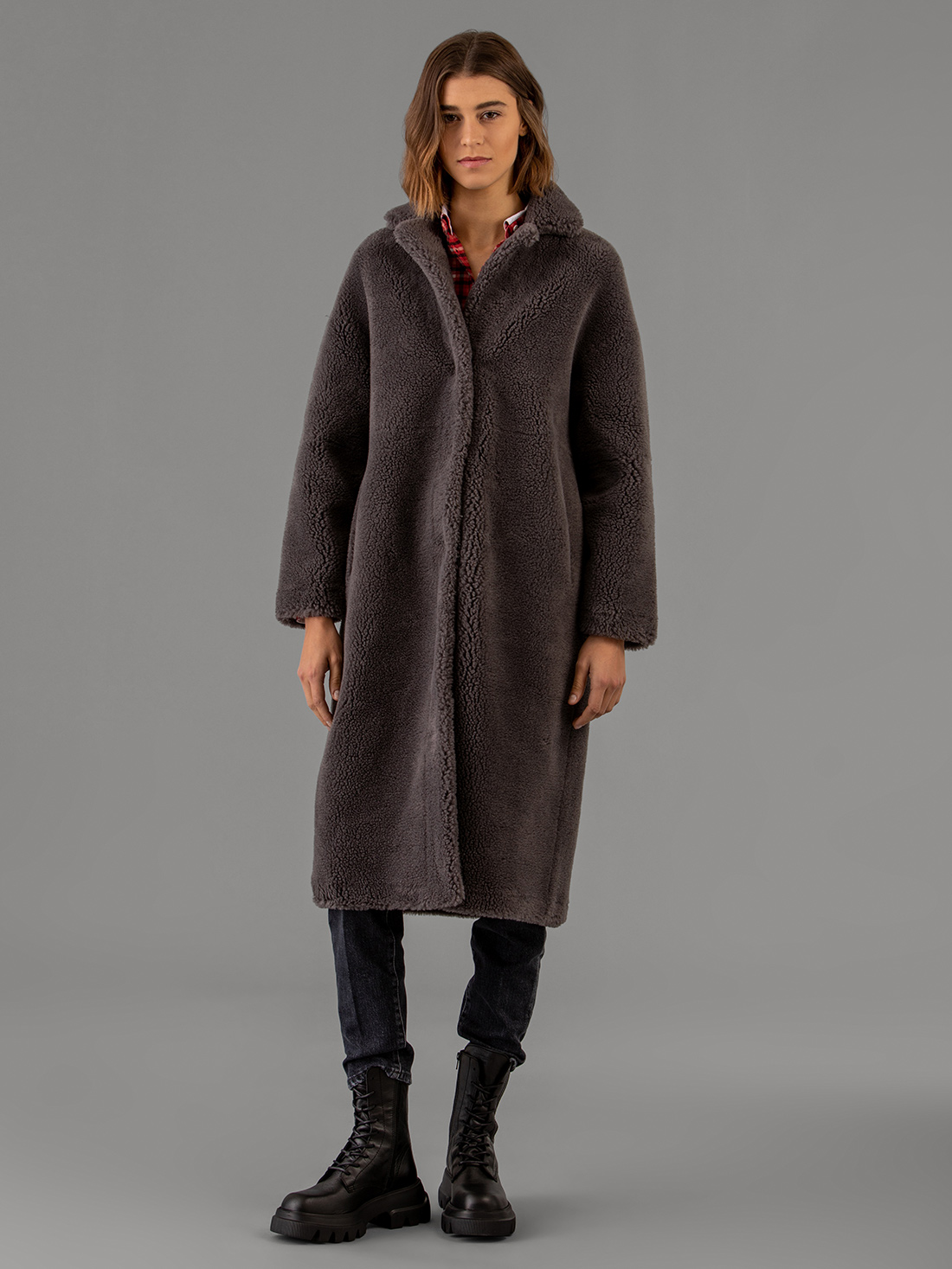 Detailansicht von Wendbarer Teddy-Mantel von ARMA