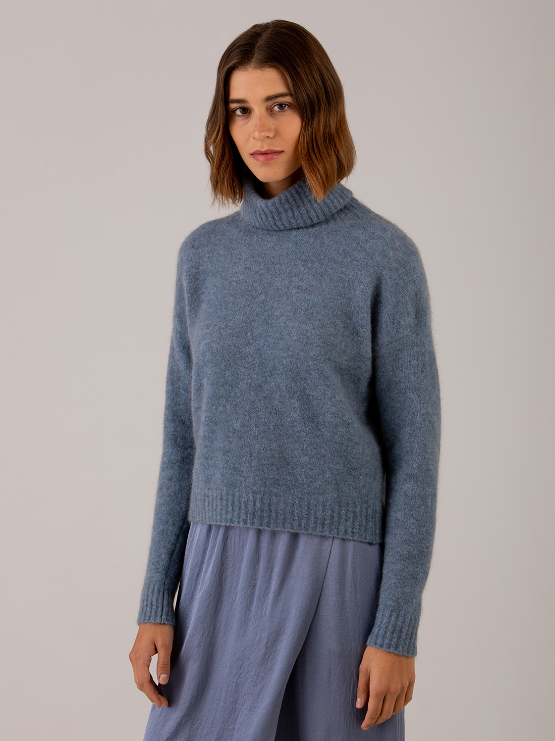 Detailansicht von Rollkragenpullover von JOHNNY LOVE