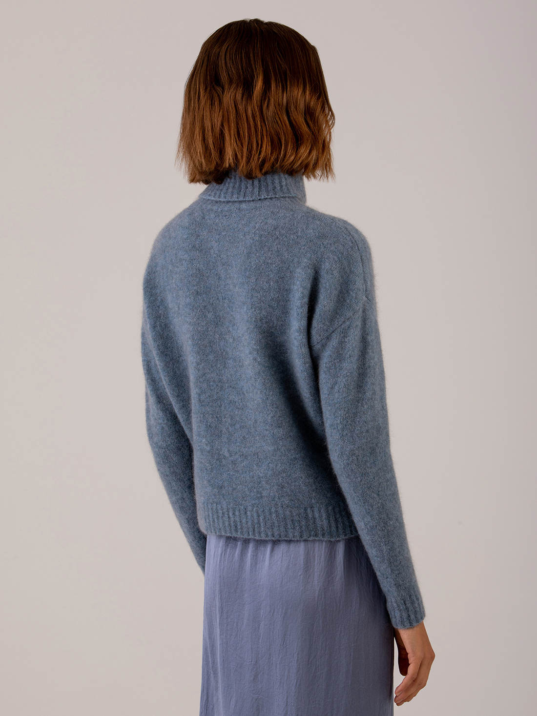 Detailansicht von Rollkragenpullover von JOHNNY LOVE