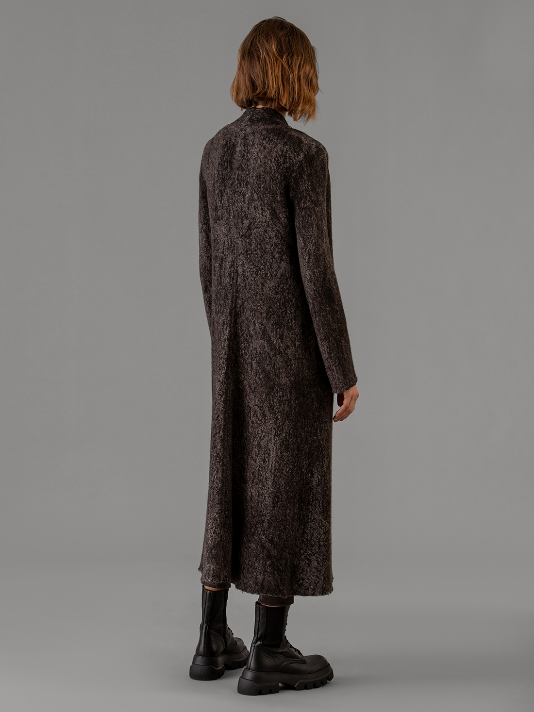 Detailansicht von Langer Cardigan von AVANT TOI