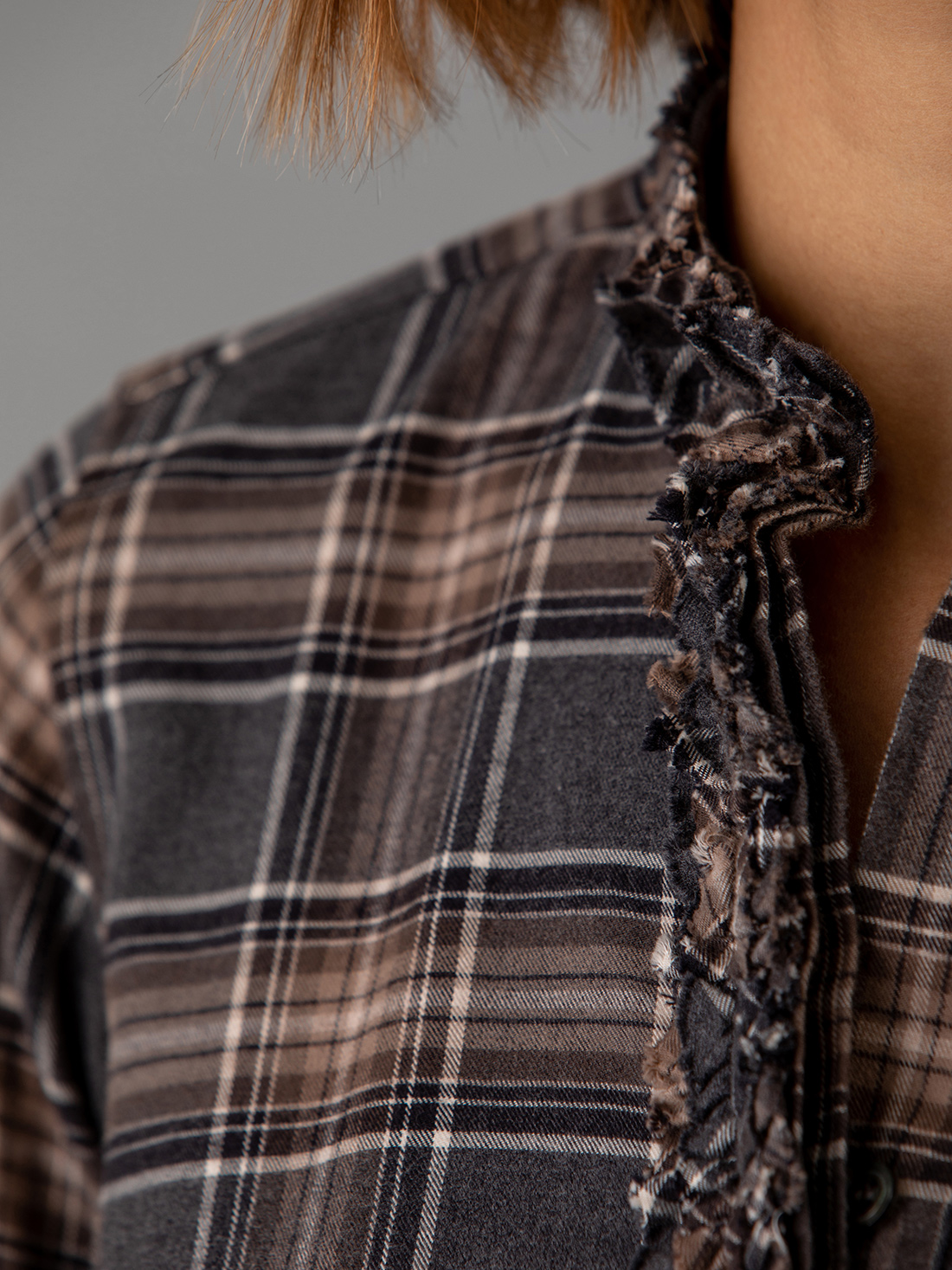 Detailansicht von Flanellbluse aus Baumwolle von AGLINI