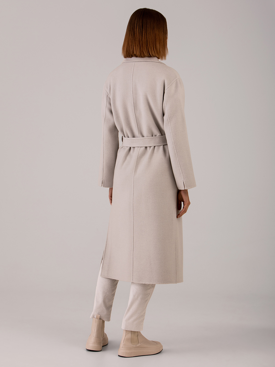 Detailansicht von Wollmantel von OAKWOOD