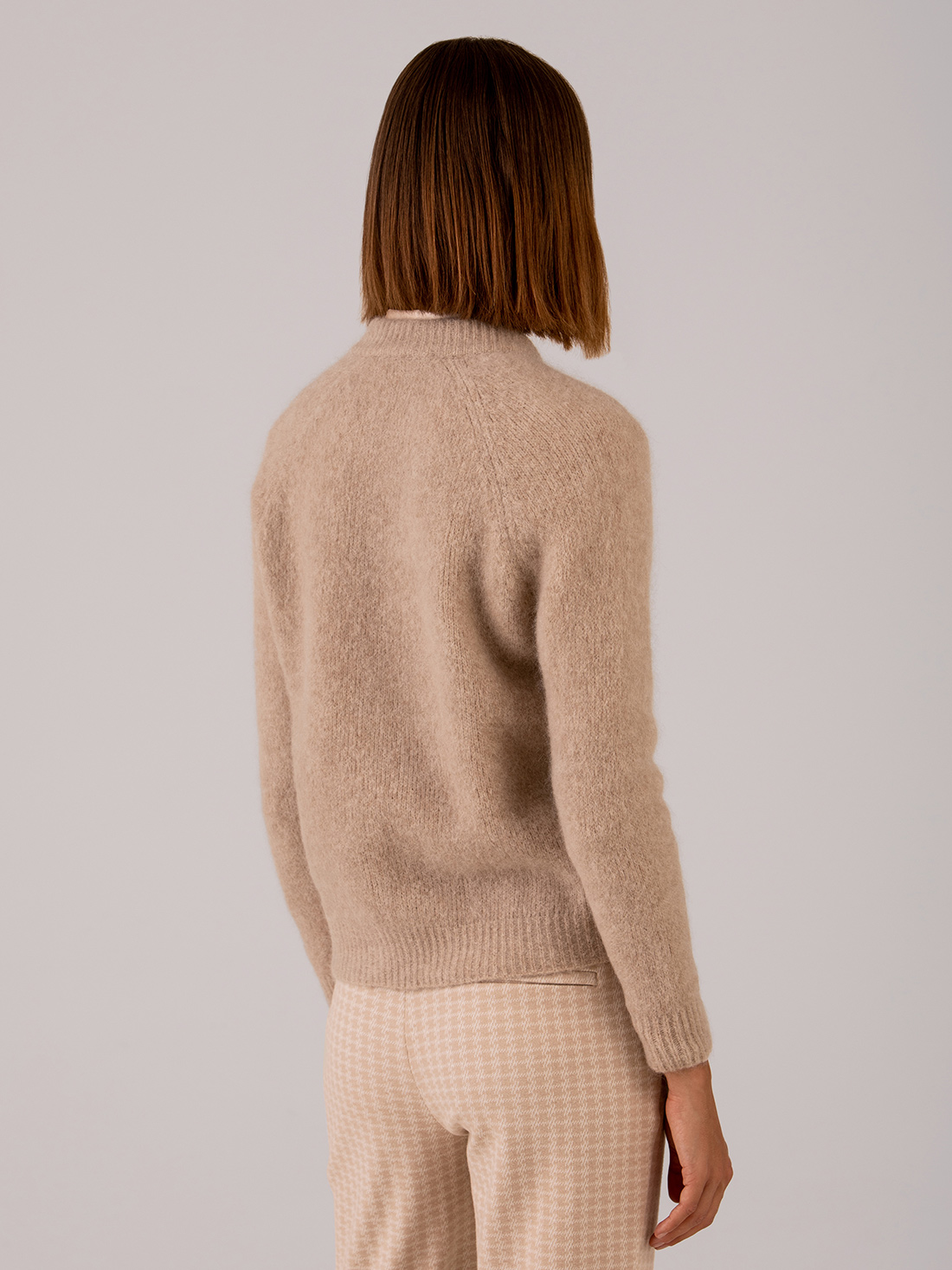 Detailansicht von Strickjacke von JOHNNY LOVE