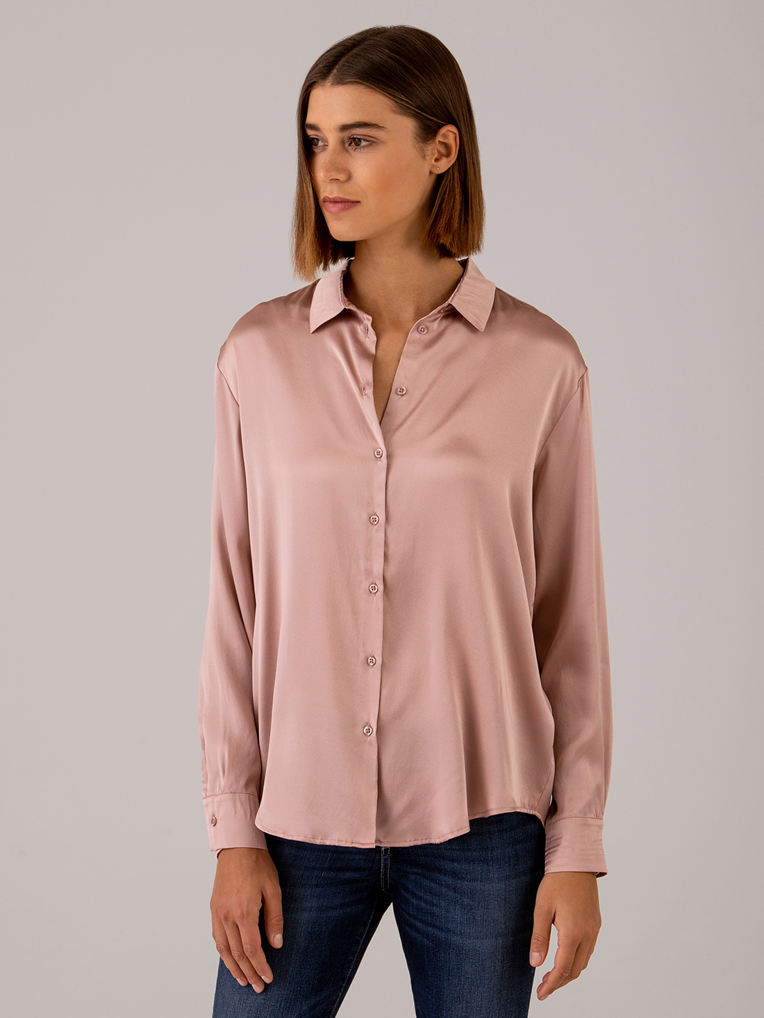 Detailansicht von Seidenbluse von DANIELS