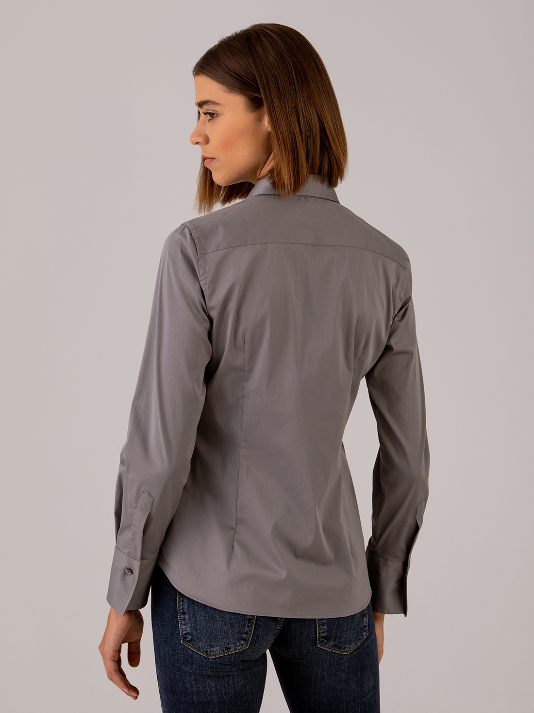 Detailansicht von Taillierte Baumwollbluse von CALIBAN