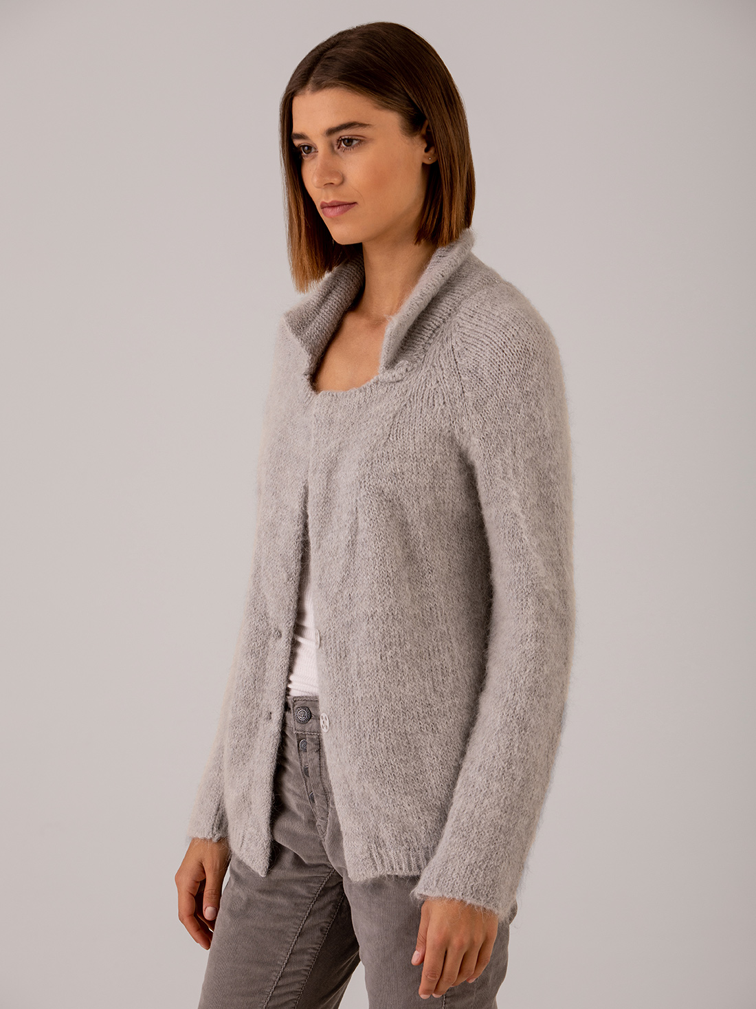 Detailansicht von Strickjacke von BELLAMY