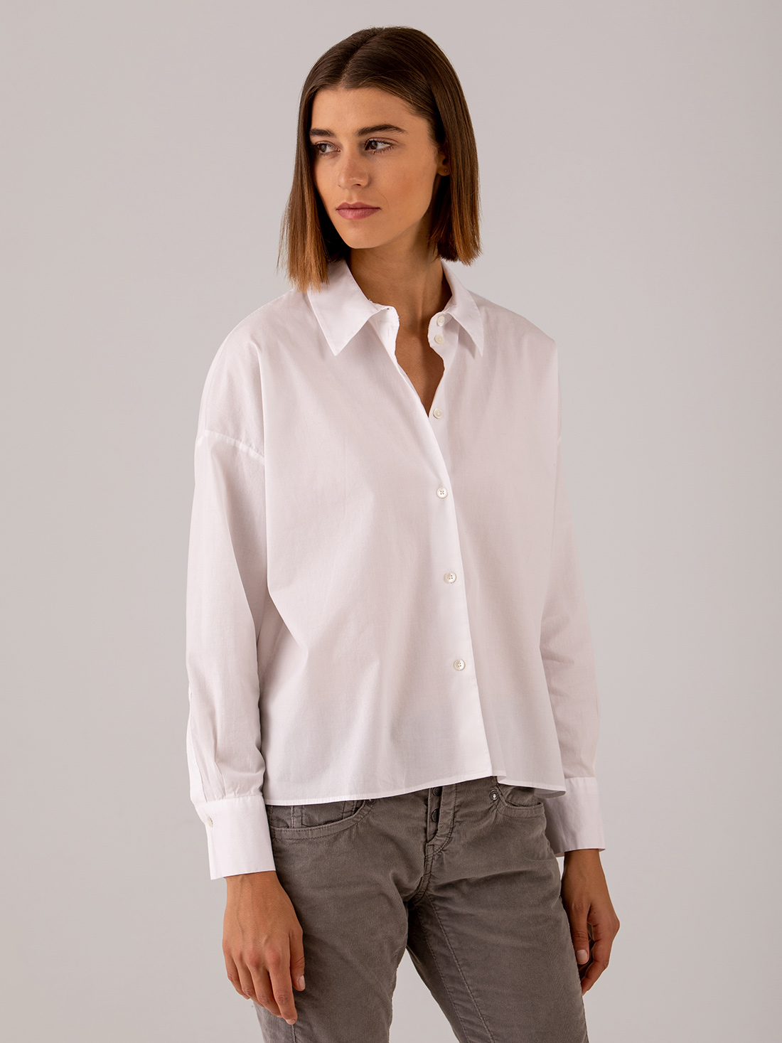 Detailansicht von Oversize Bluse aus Baumwolle von DRYKORN