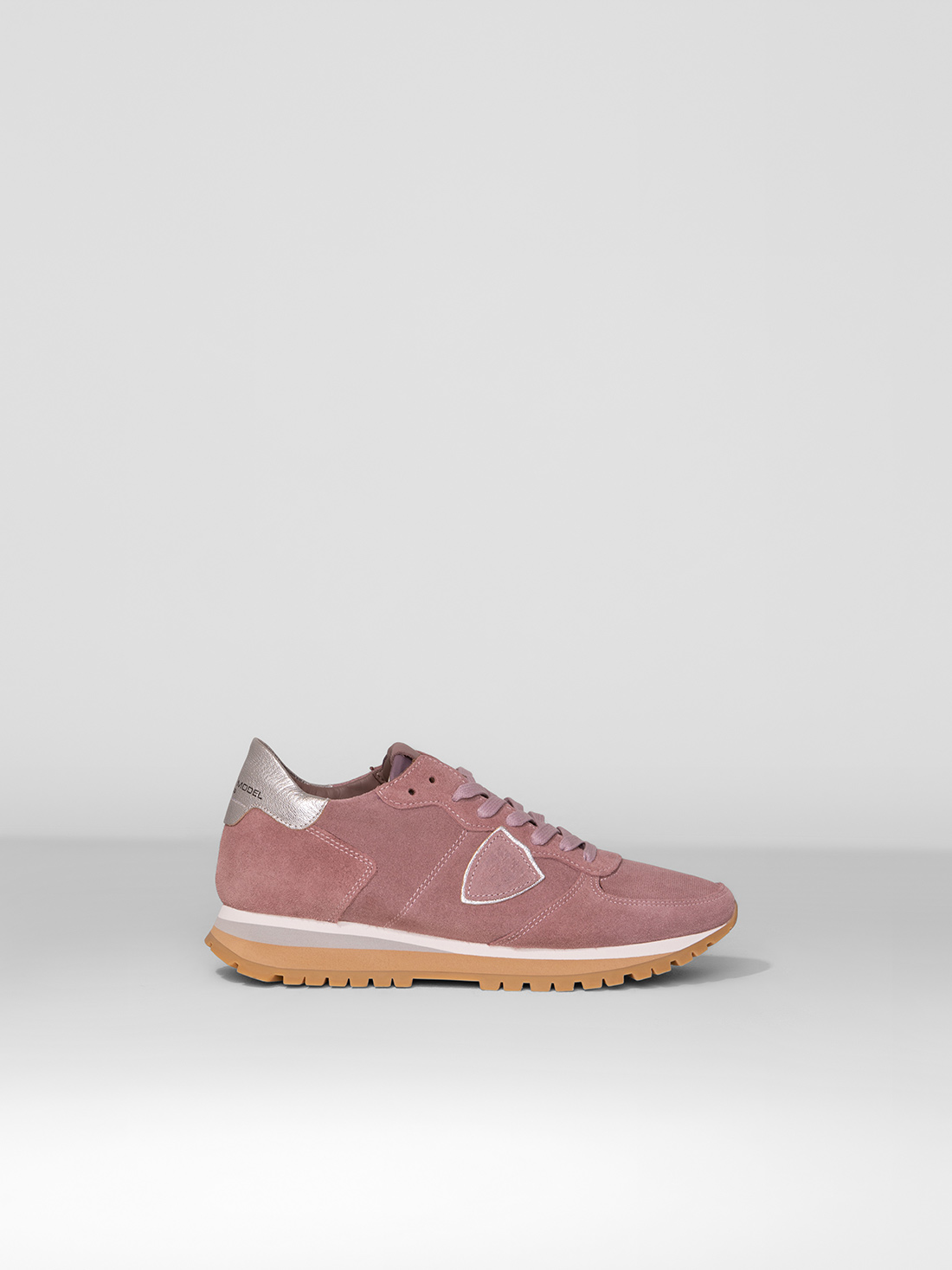 Detailansicht von Sneaker aus Leder von PHILIPPE MODEL