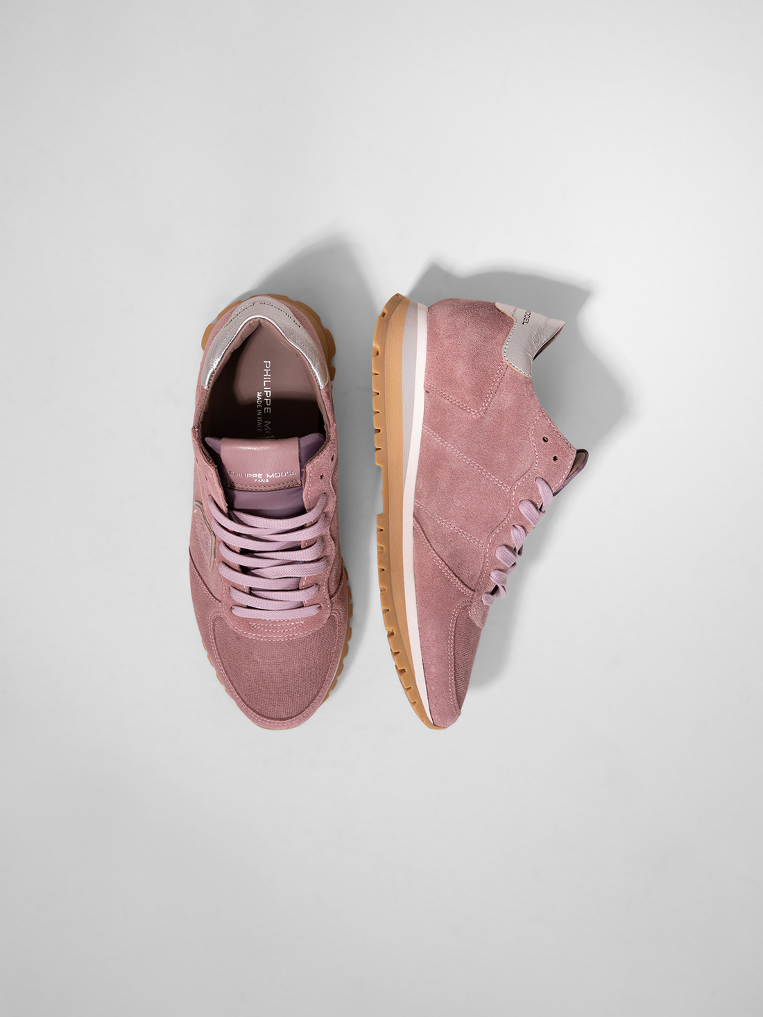 Detailansicht von Sneaker aus Leder von PHILIPPE MODEL