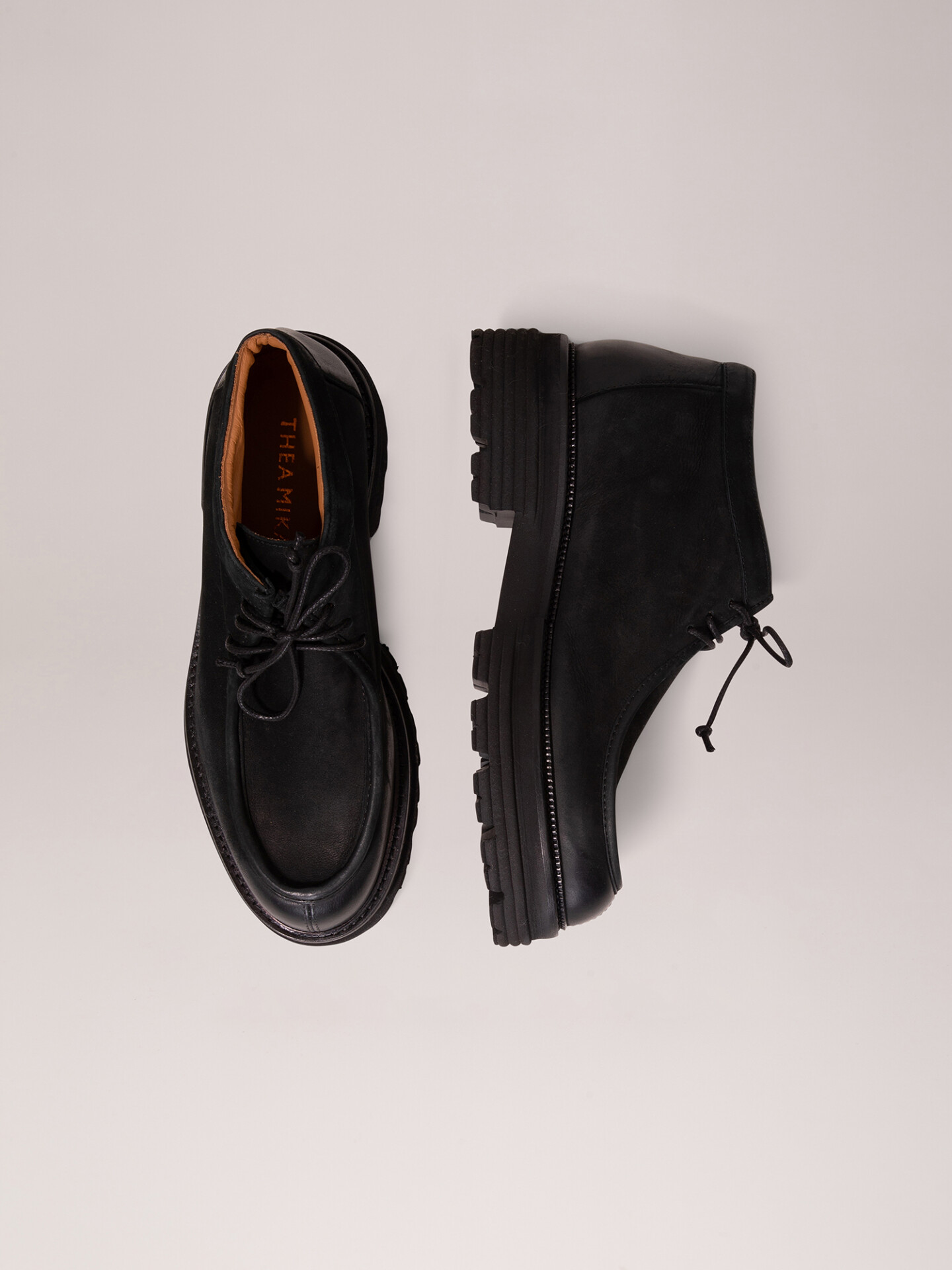 Detailansicht von Halbschuhe aus Leder von THEA MIKA