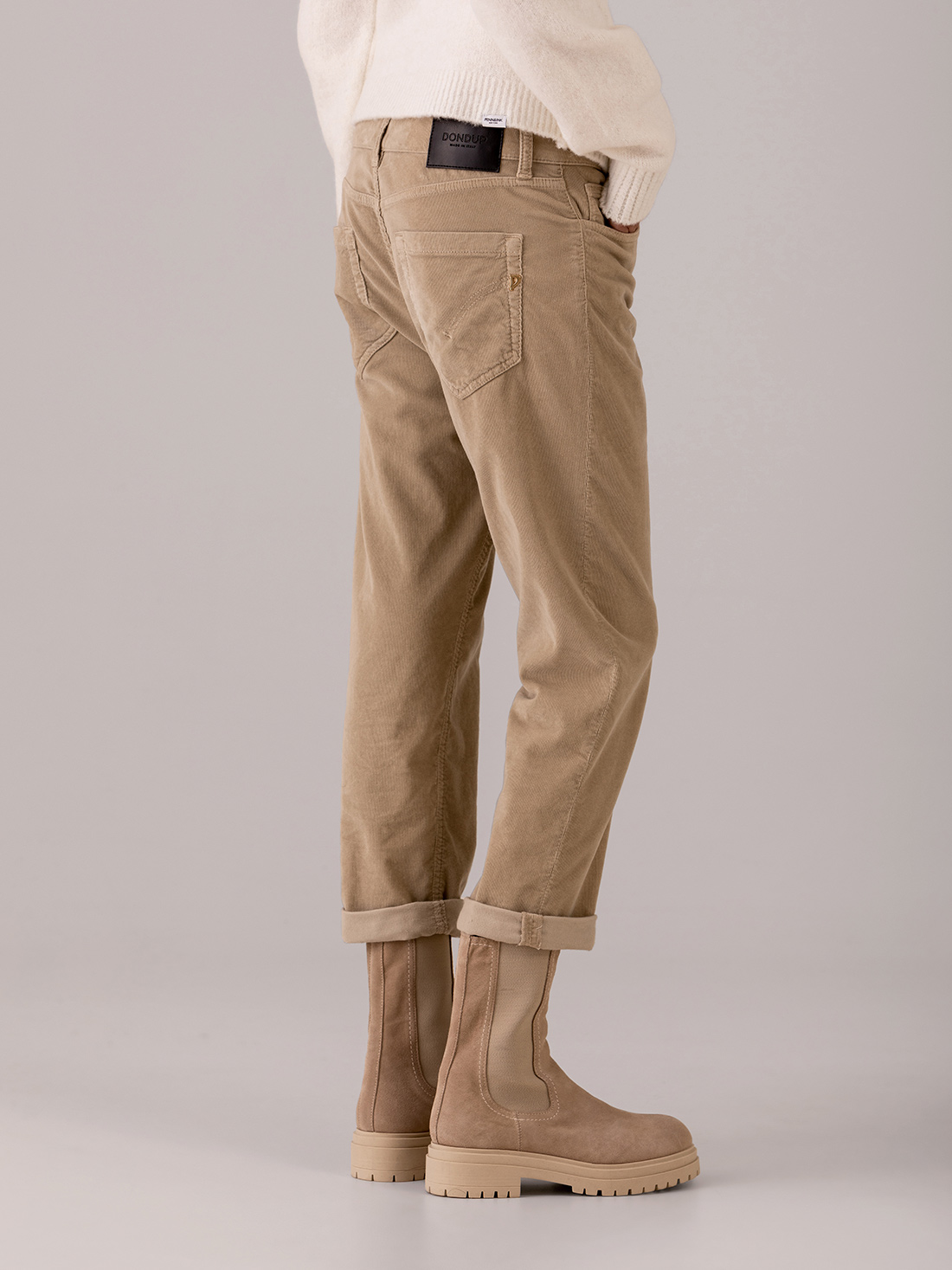 Detailansicht von Lässige Hose aus Cord von DONDUP