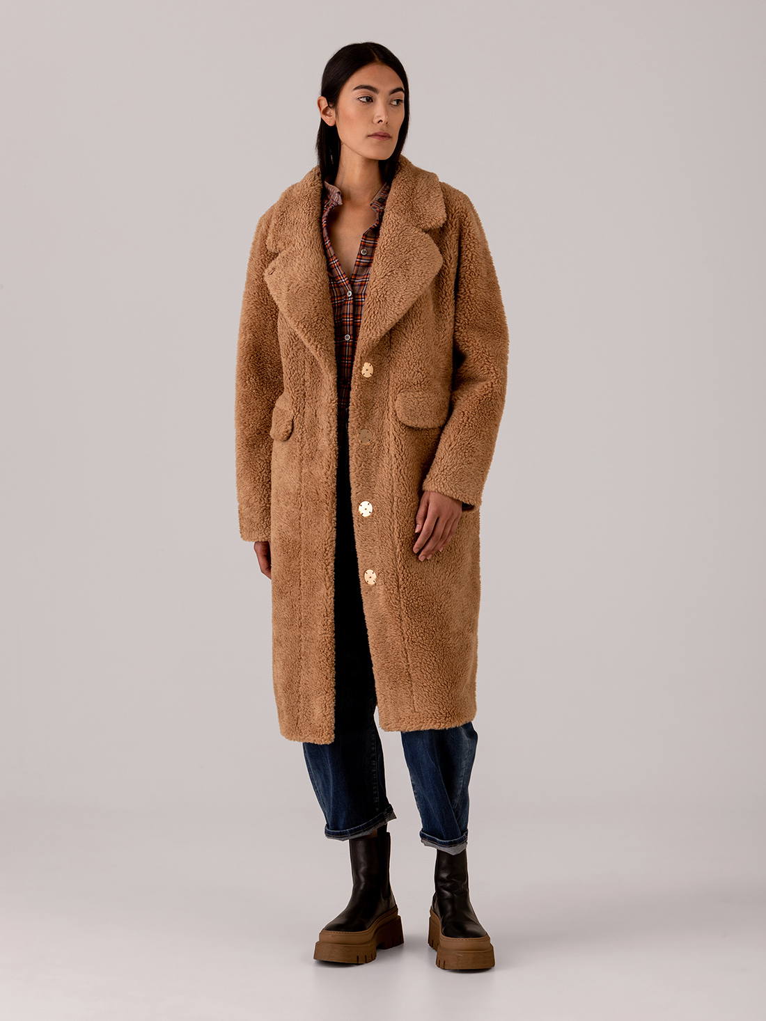 Detailansicht von Wendbarer Teddy-Mantel von GOOSECRAFT