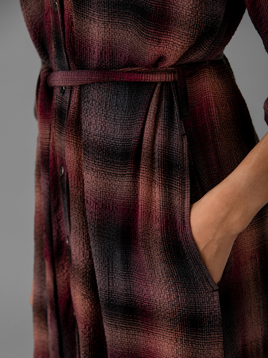 Detailansicht von Maxi-Kleid von BELLA DAHL