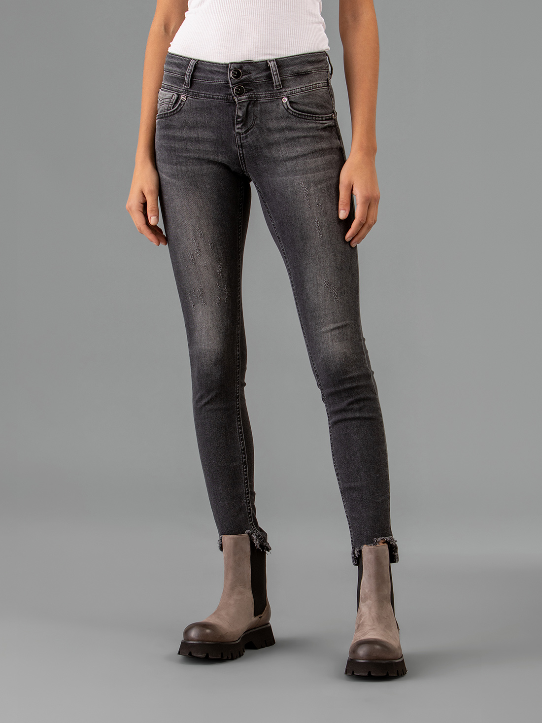Detailansicht von Skinny Jeans von ZHRILL