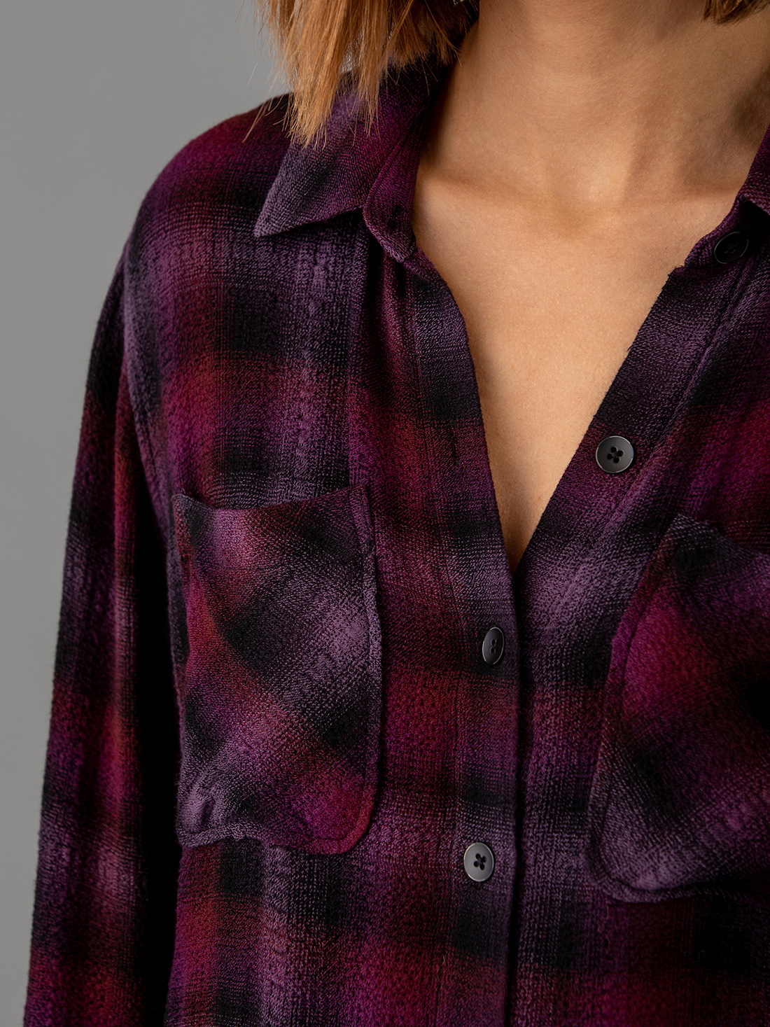 Detailansicht von Oversize Bluse von BELLA DAHL