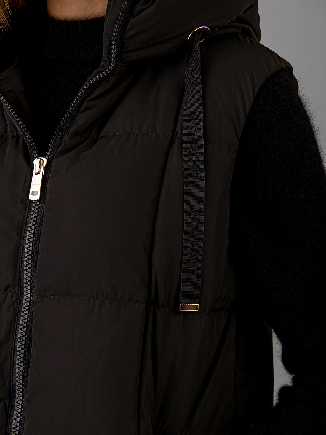 Detailansicht von Daunenweste von MOS MOSH