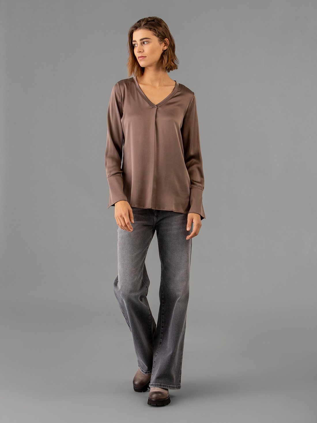 Detailansicht von Seidenbluse von DANIELS