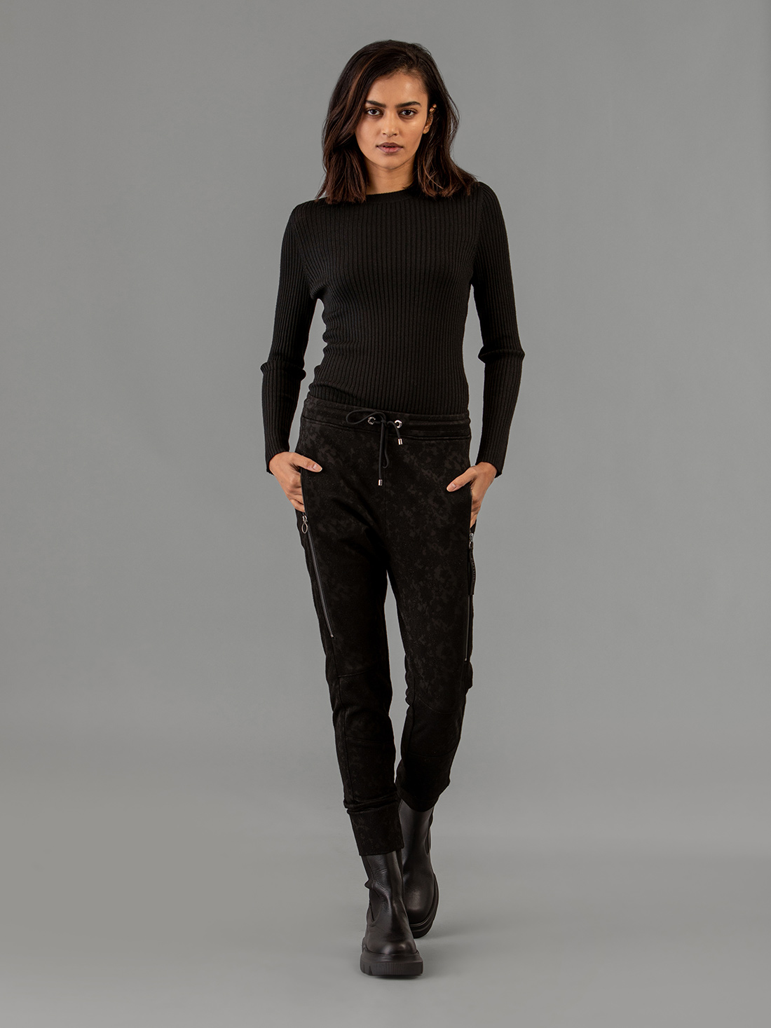 Detailansicht von Gemusterte Hose im Jogging-Stil von MAC