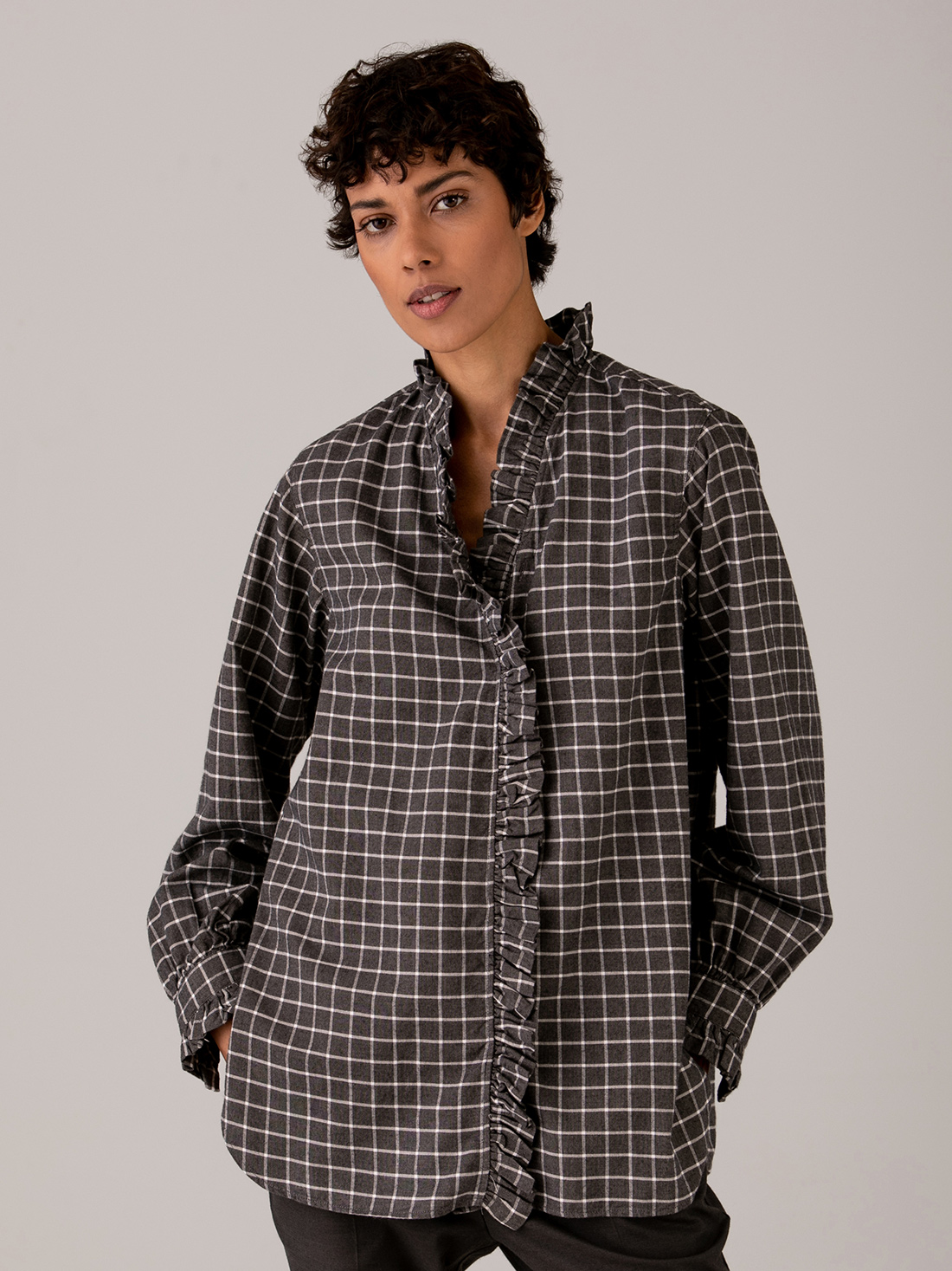 Detailansicht von Karrierte Baumwollbluse von FIL NOIR